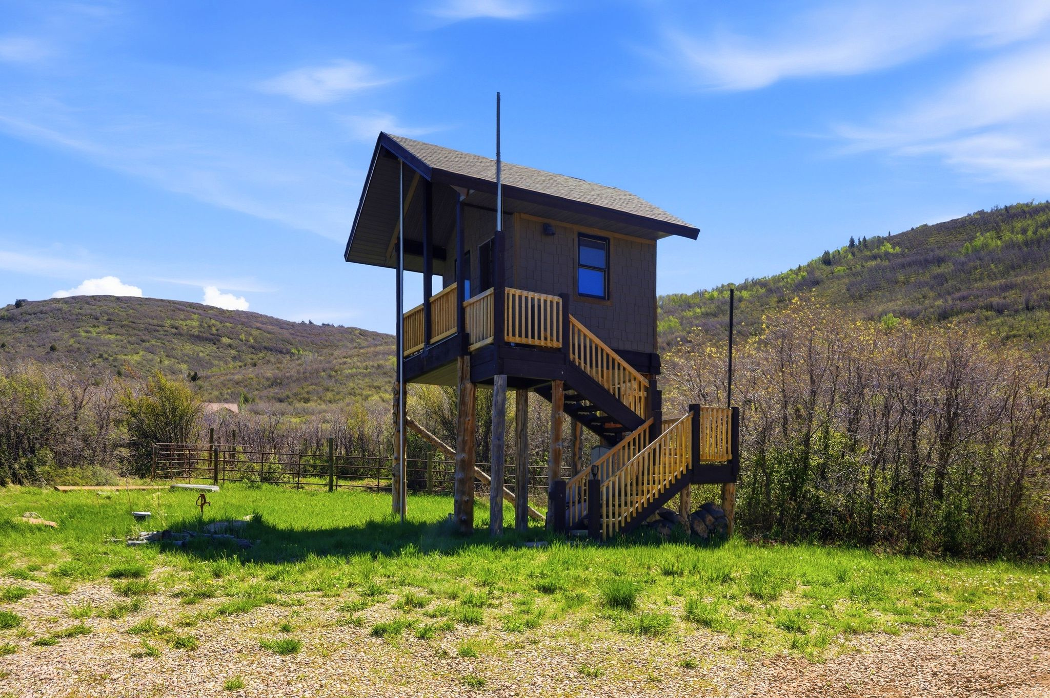 main property photo 77