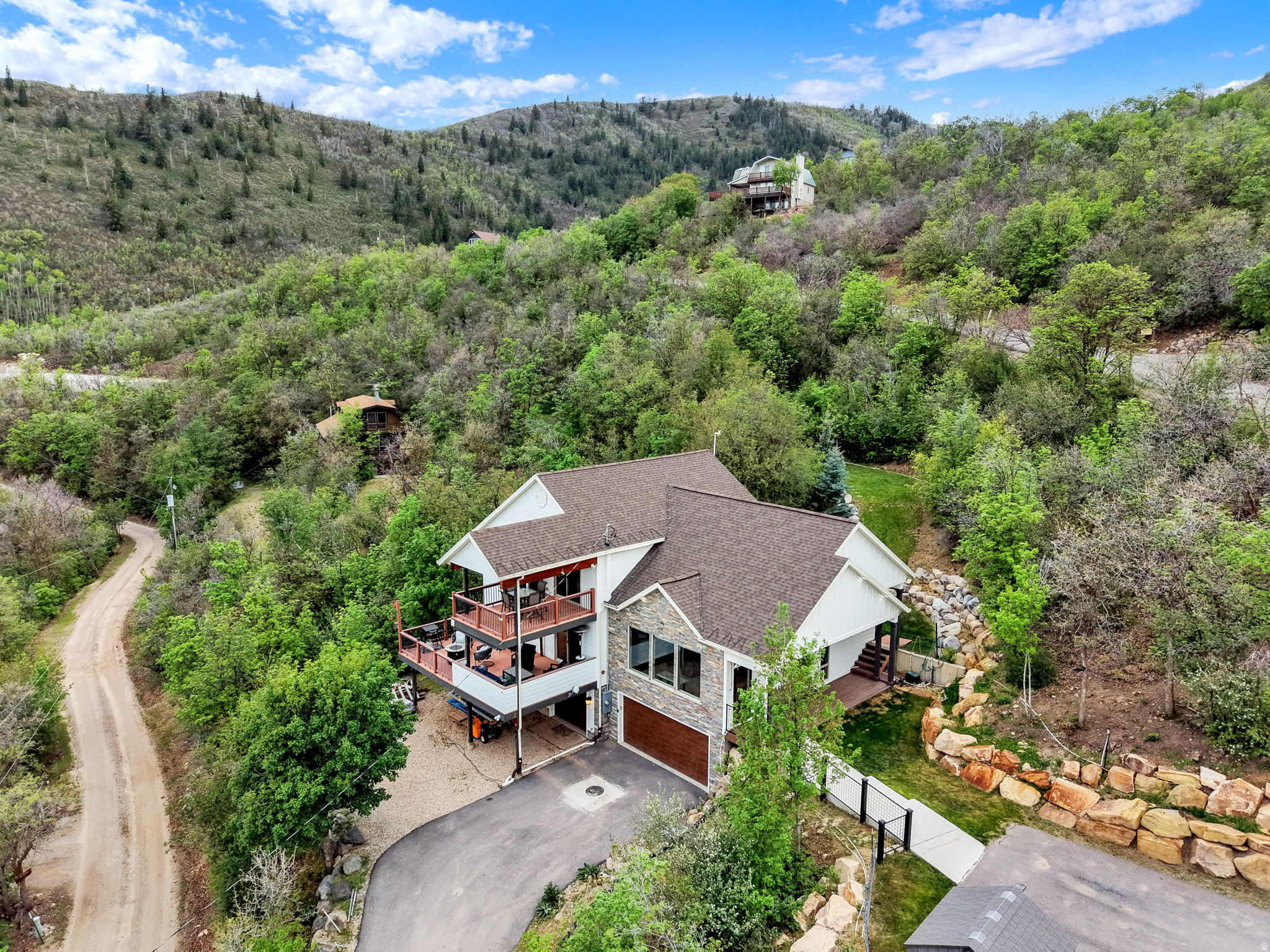 main property photo 46