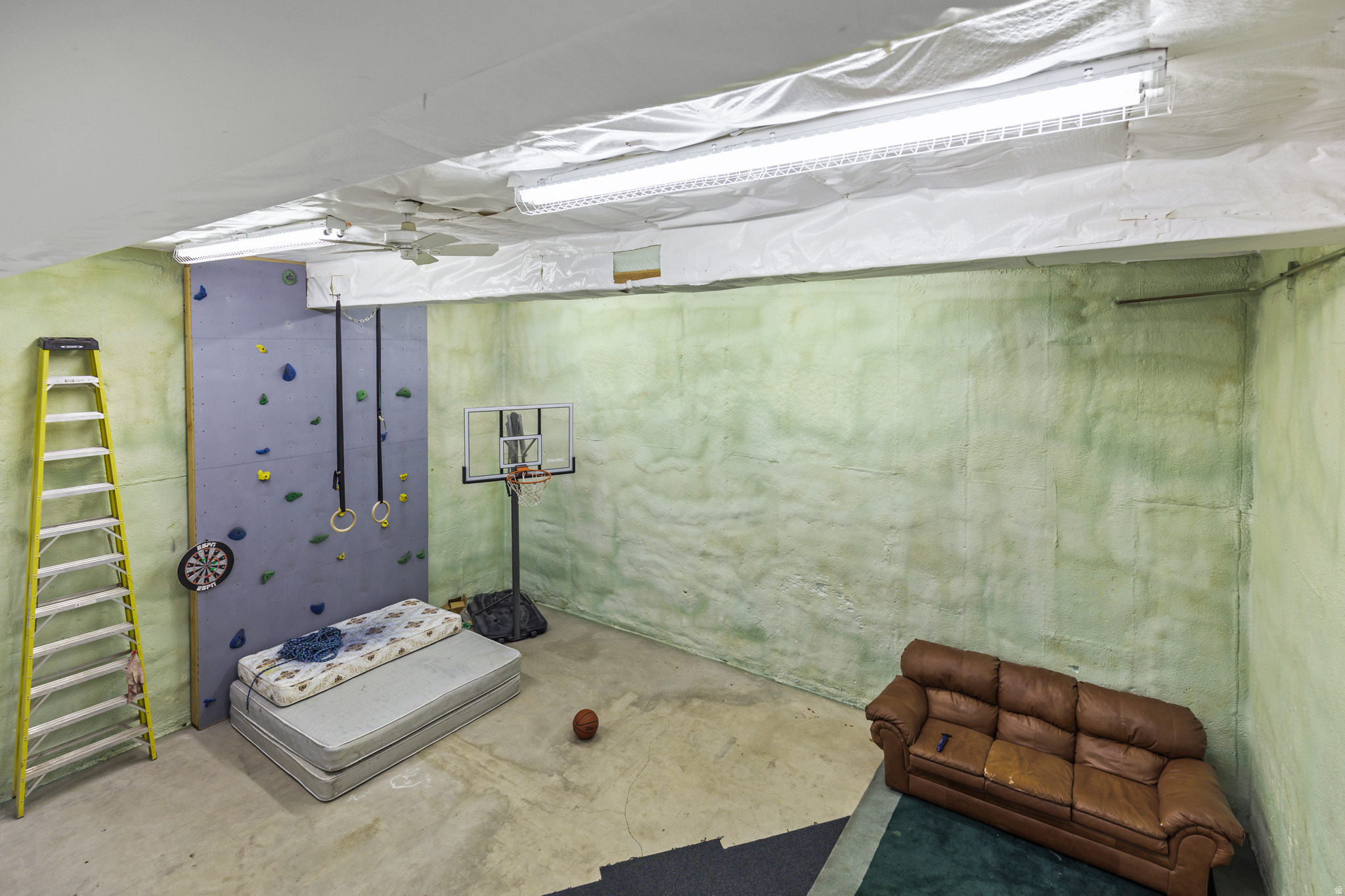 main property photo 92