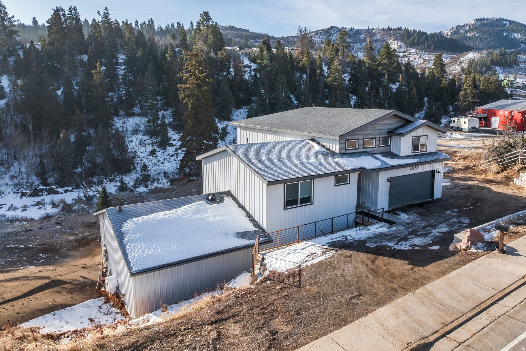 main property photo 60