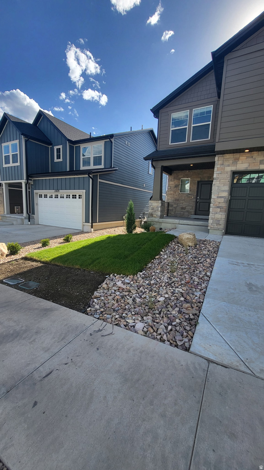 main property photo 40
