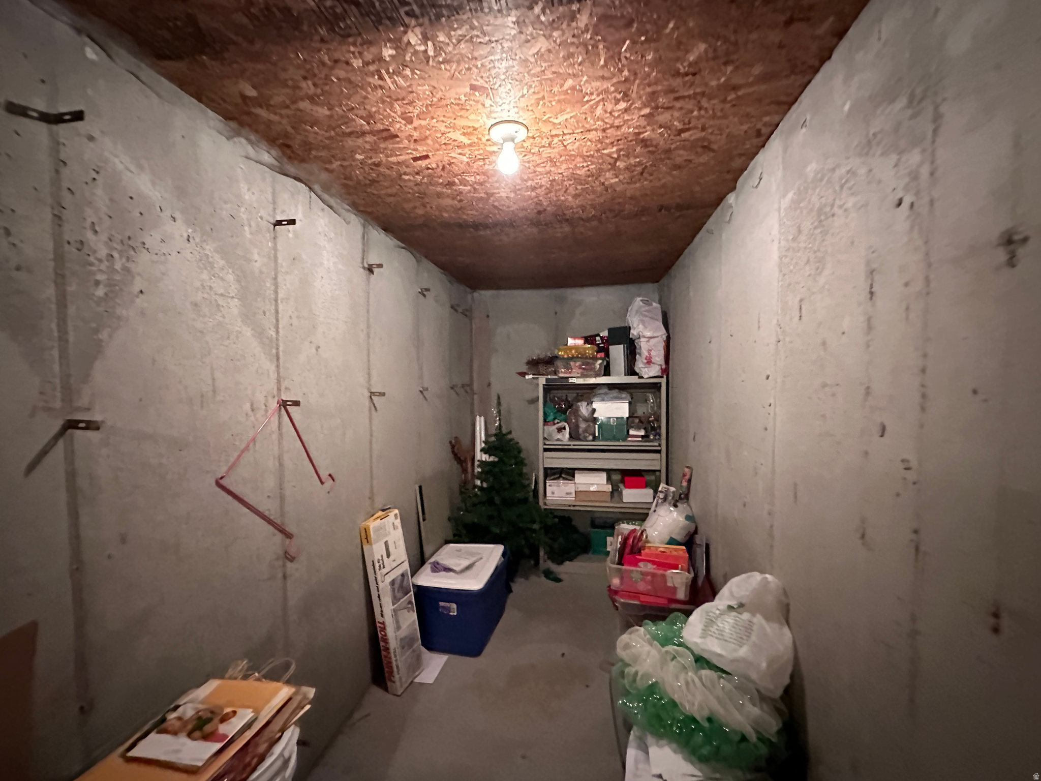 main property photo 34