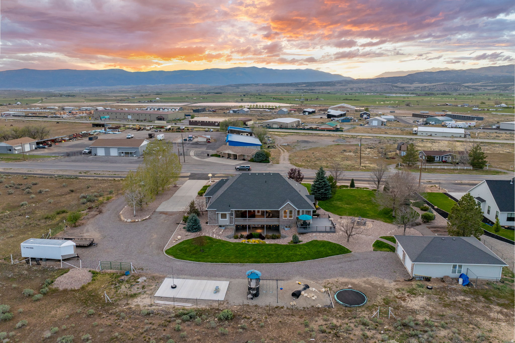 main property photo 76