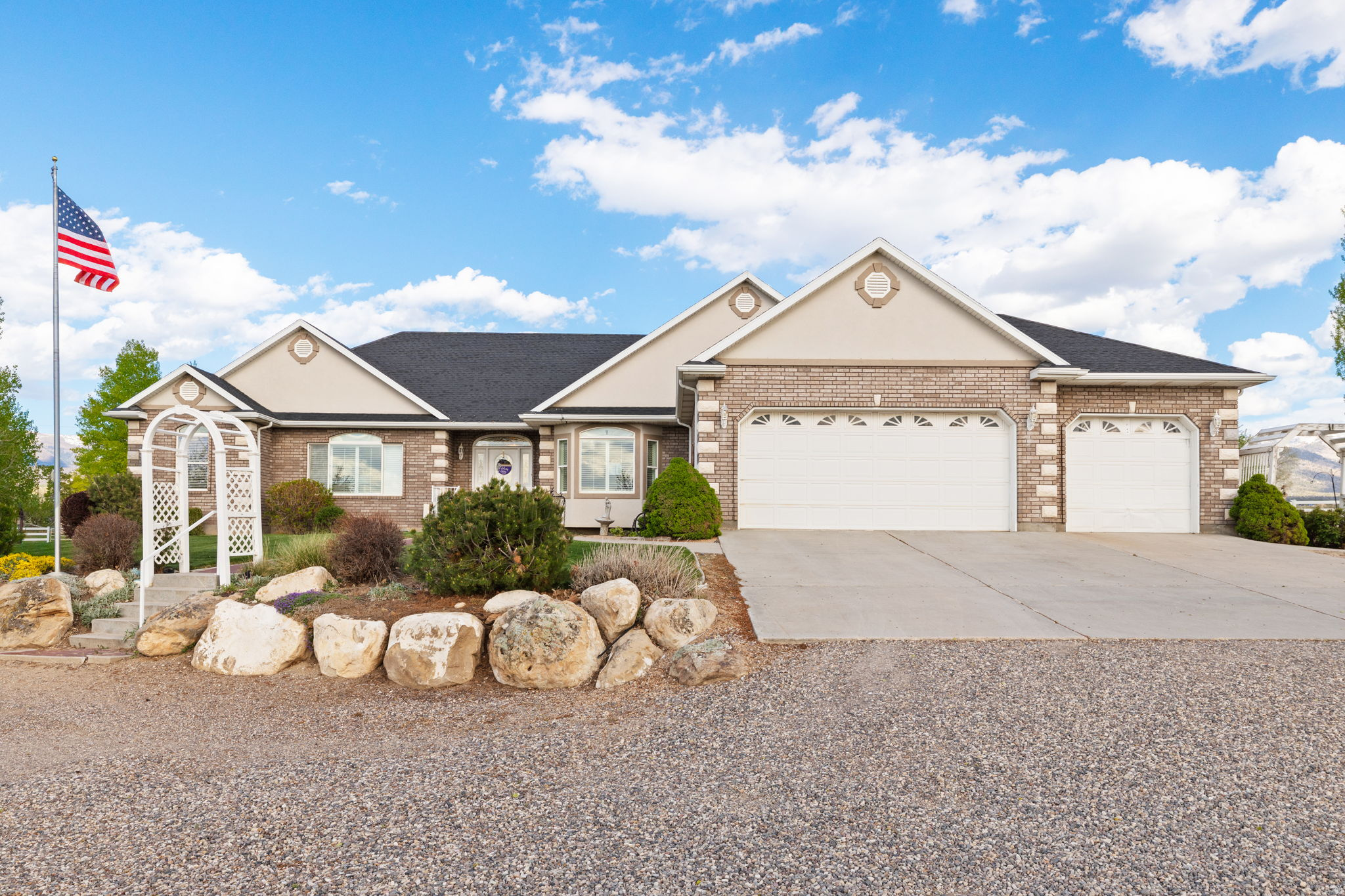 main property photo 65