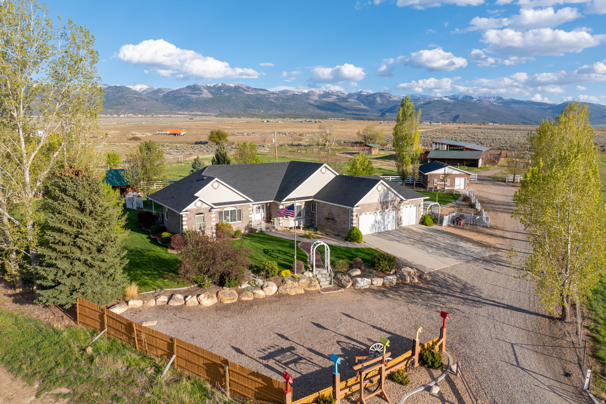 main property photo 81