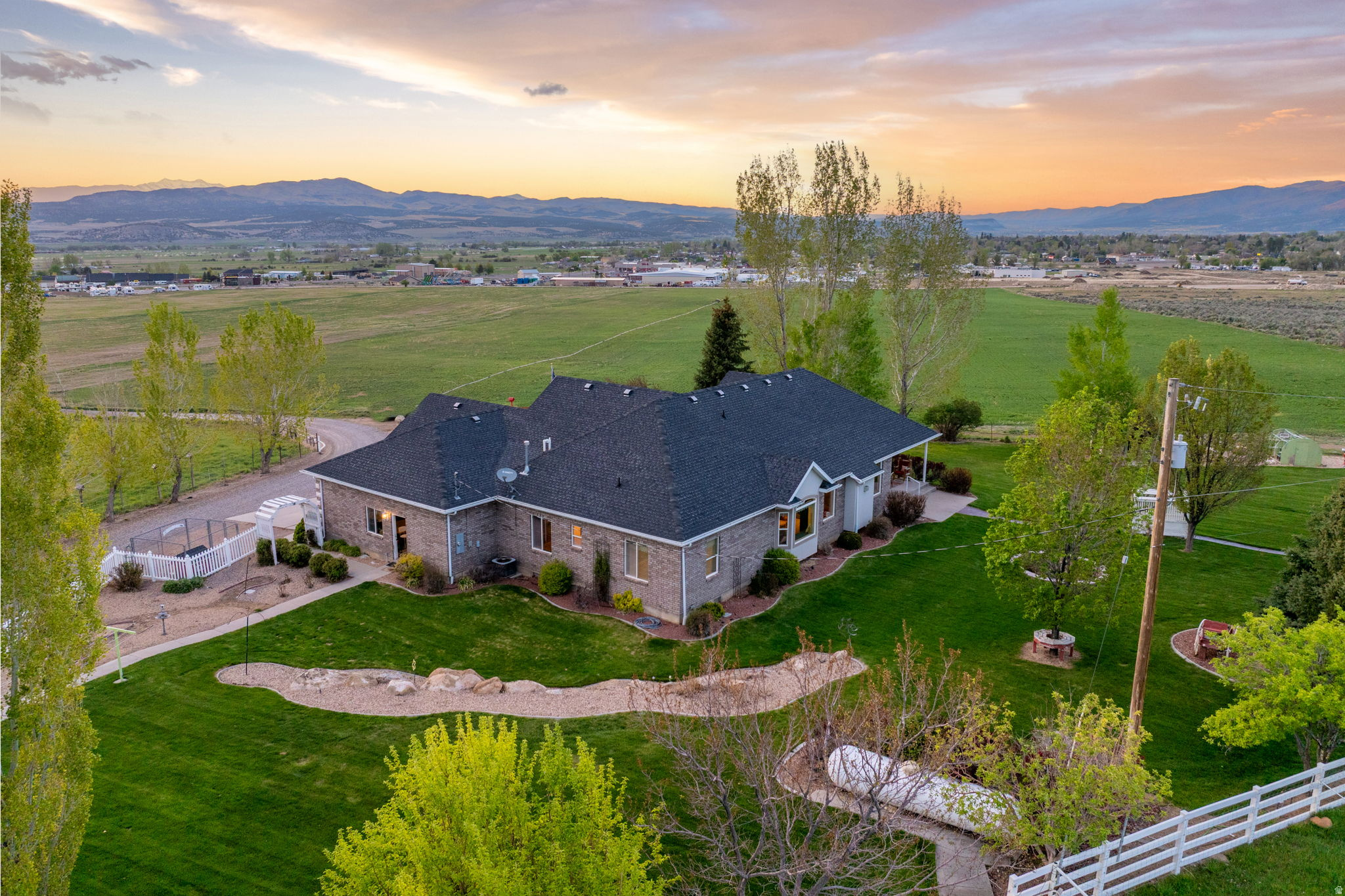 main property photo 93