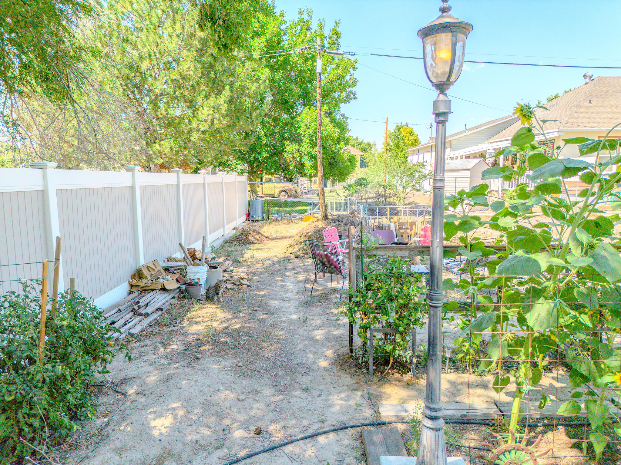 main property photo 99