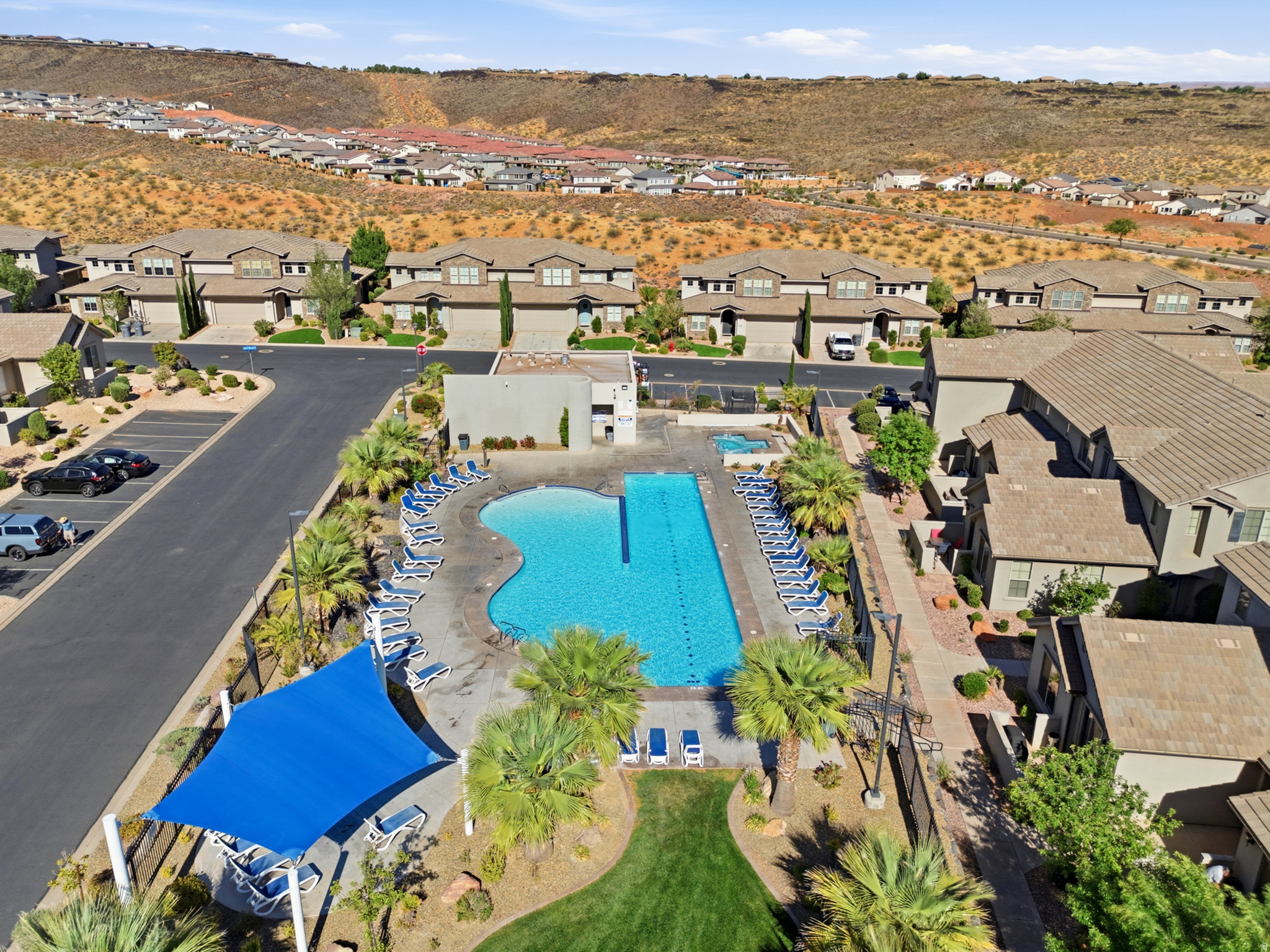 main property photo 28