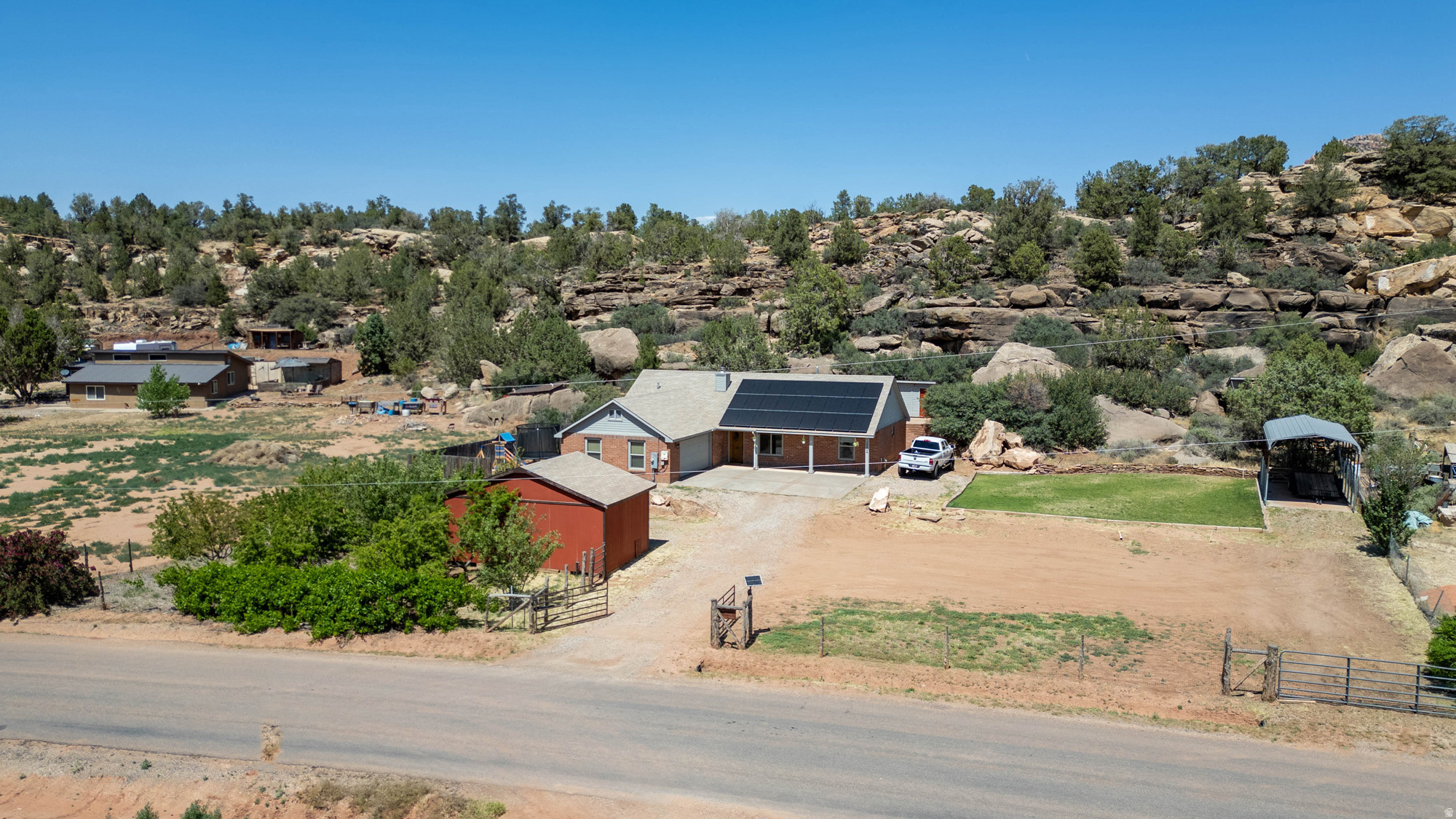 main property photo 21