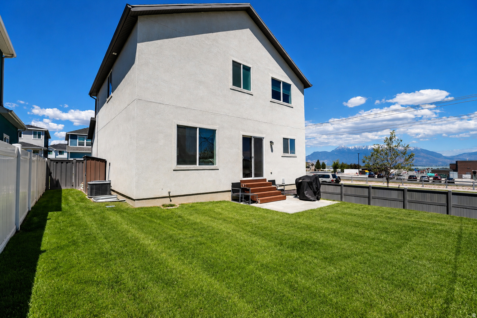 main property photo 15