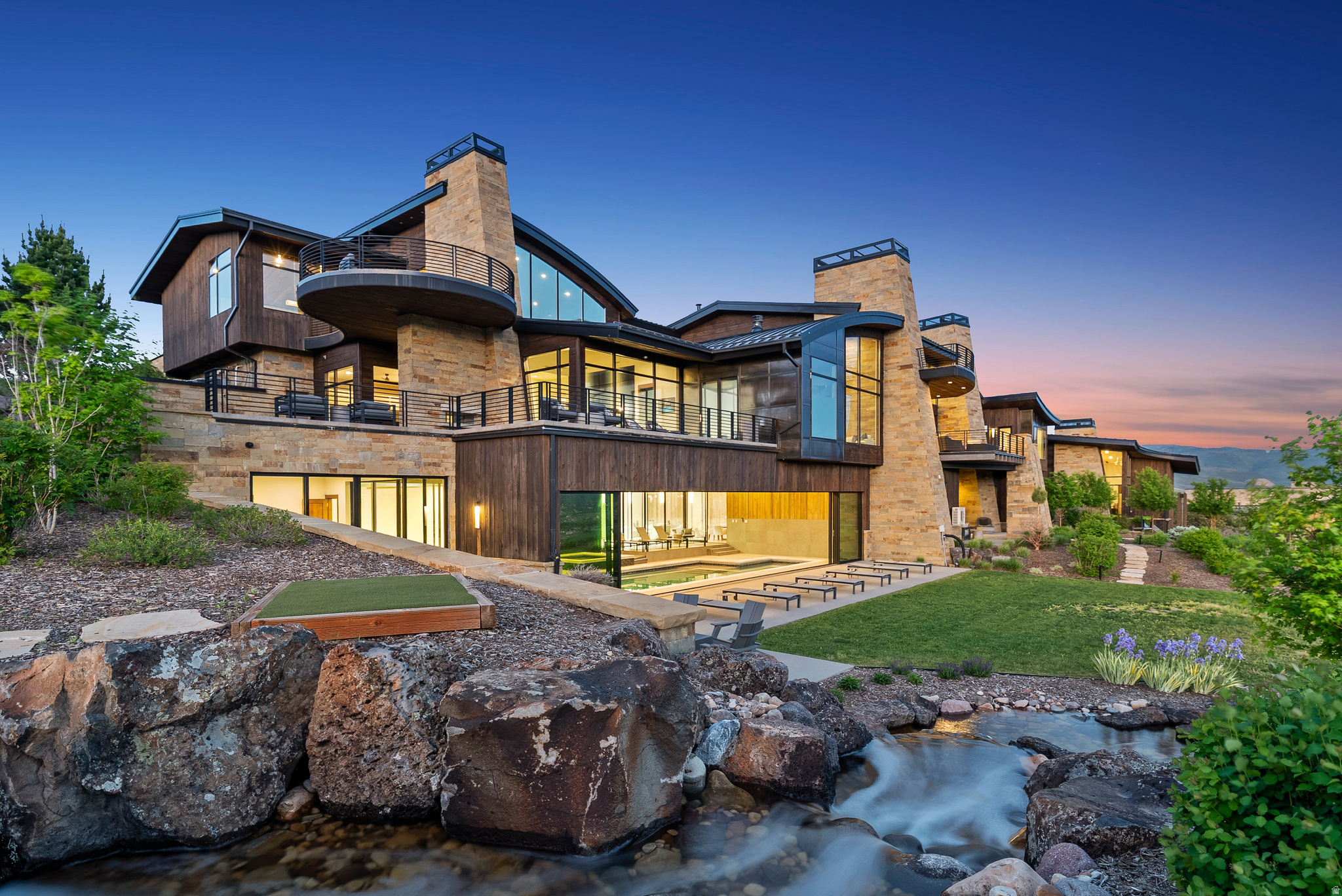 main property photo 66