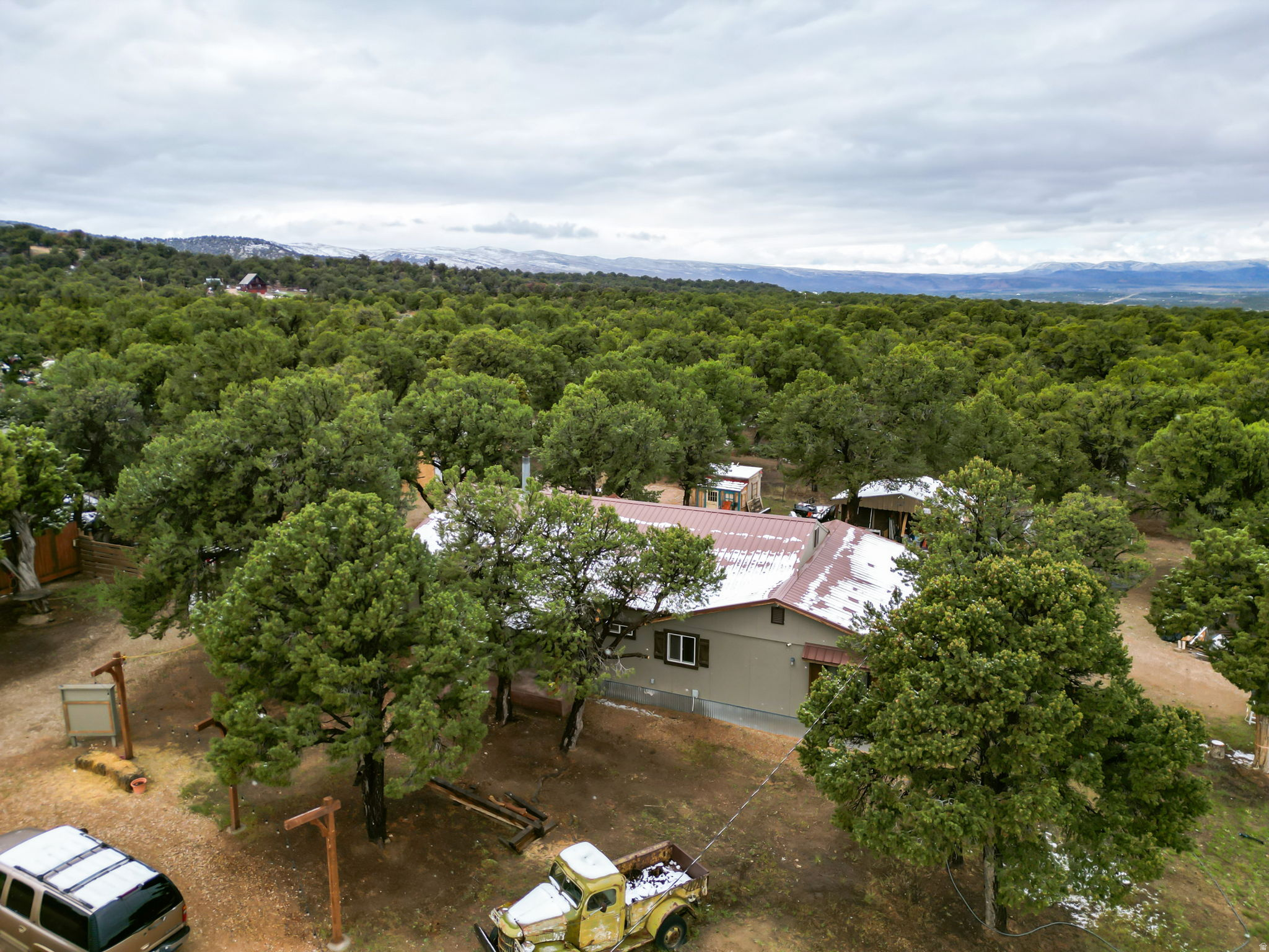 main property photo 35