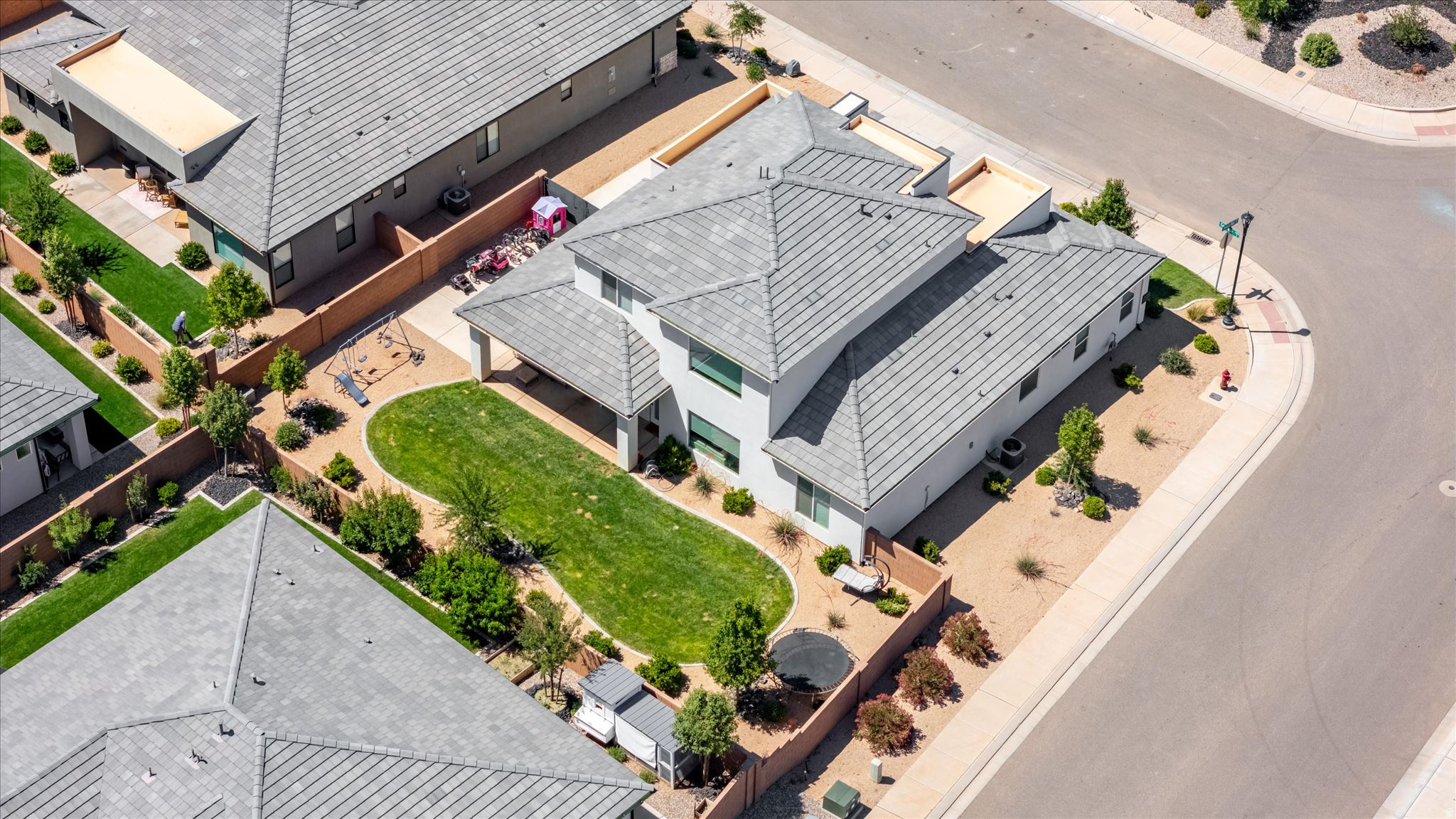main property photo 49