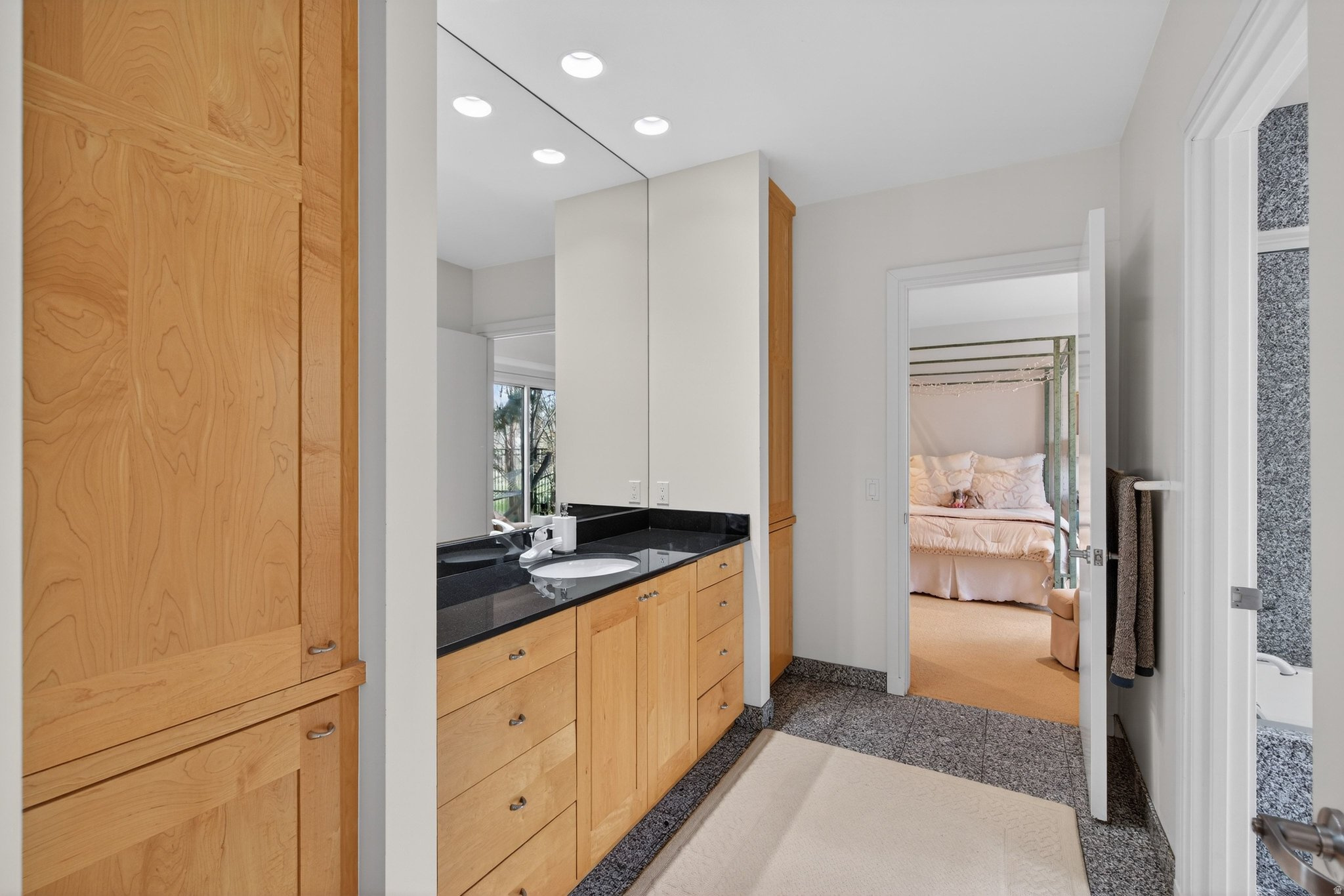 main property photo 77