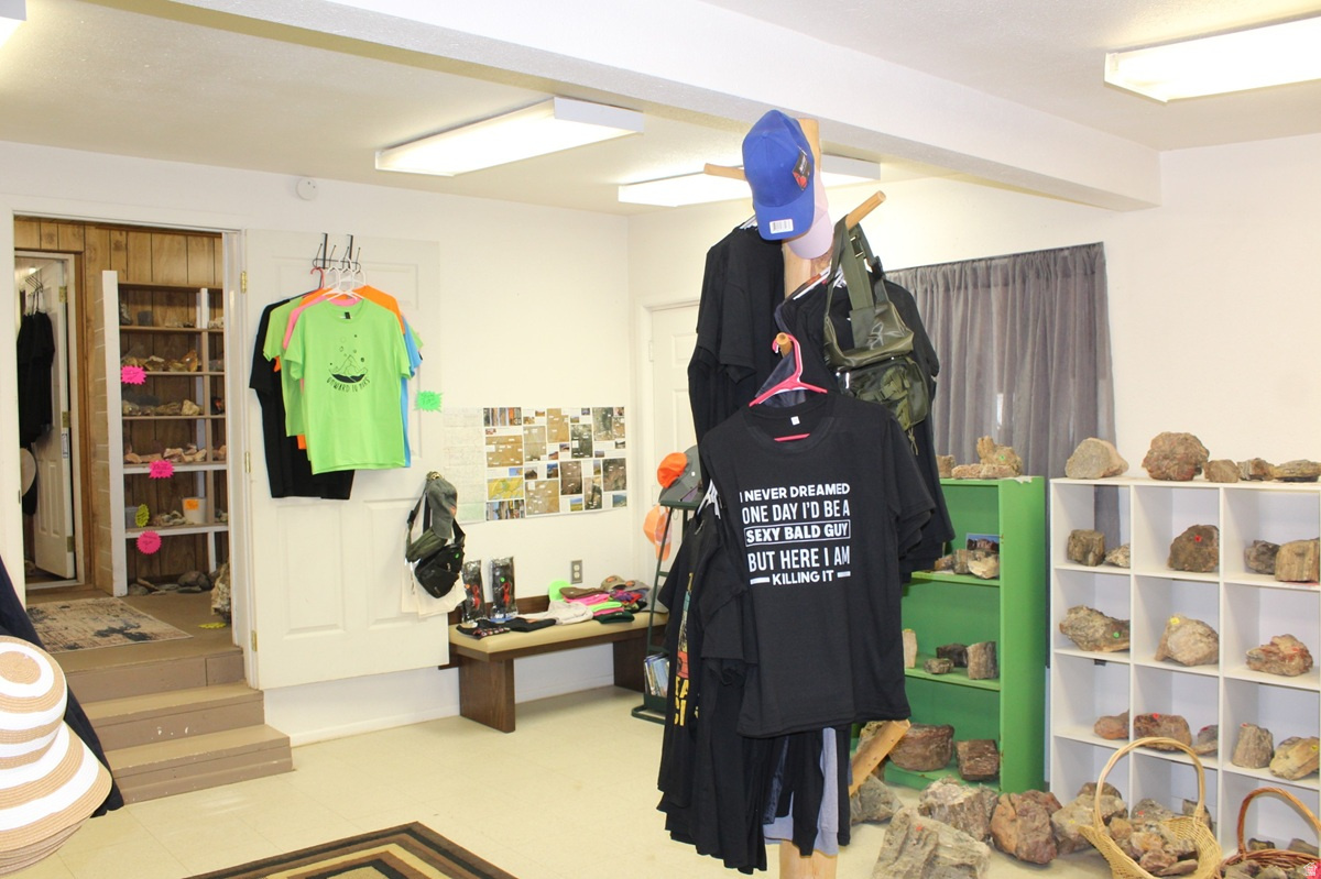 main property photo 46
