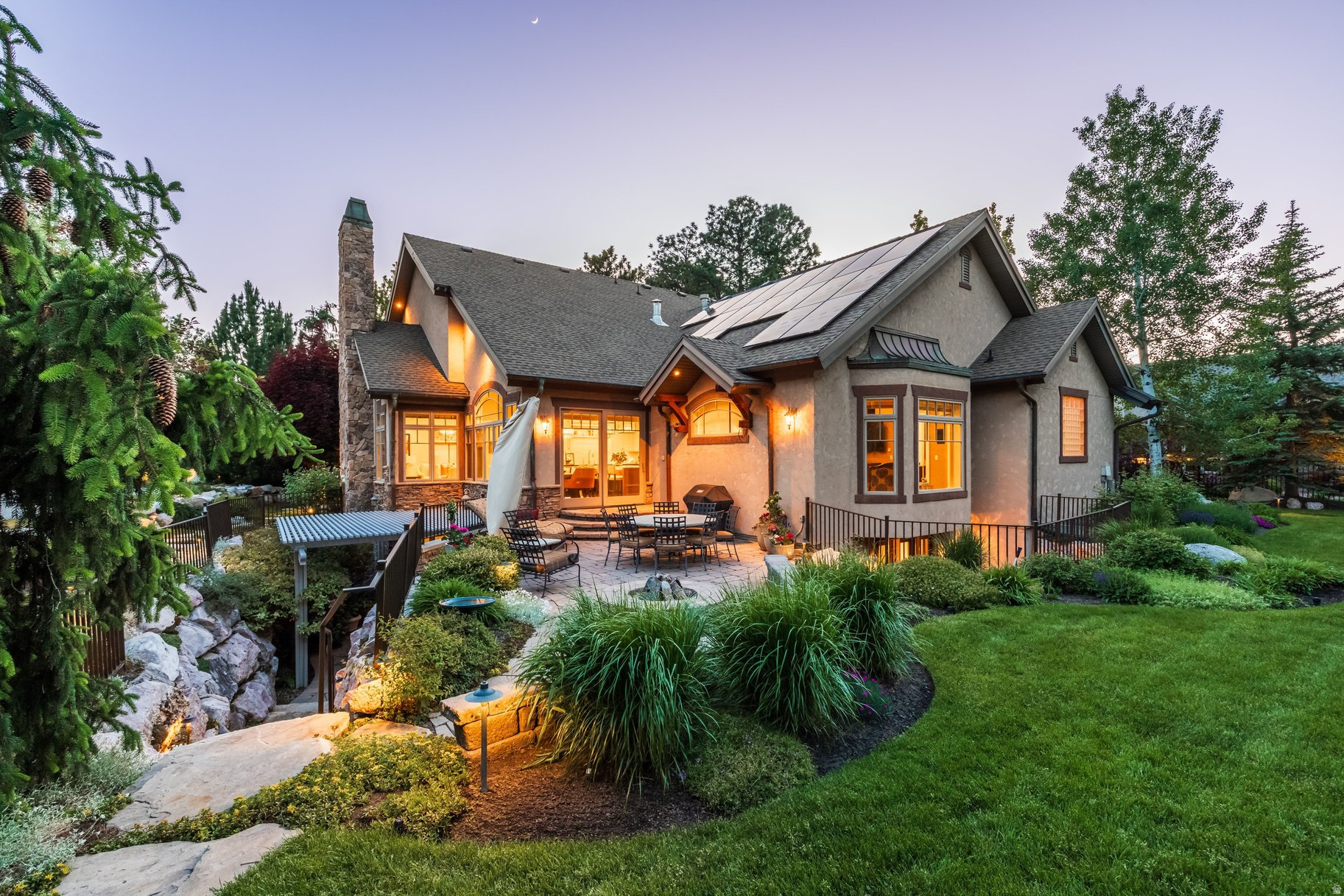 main property photo 32
