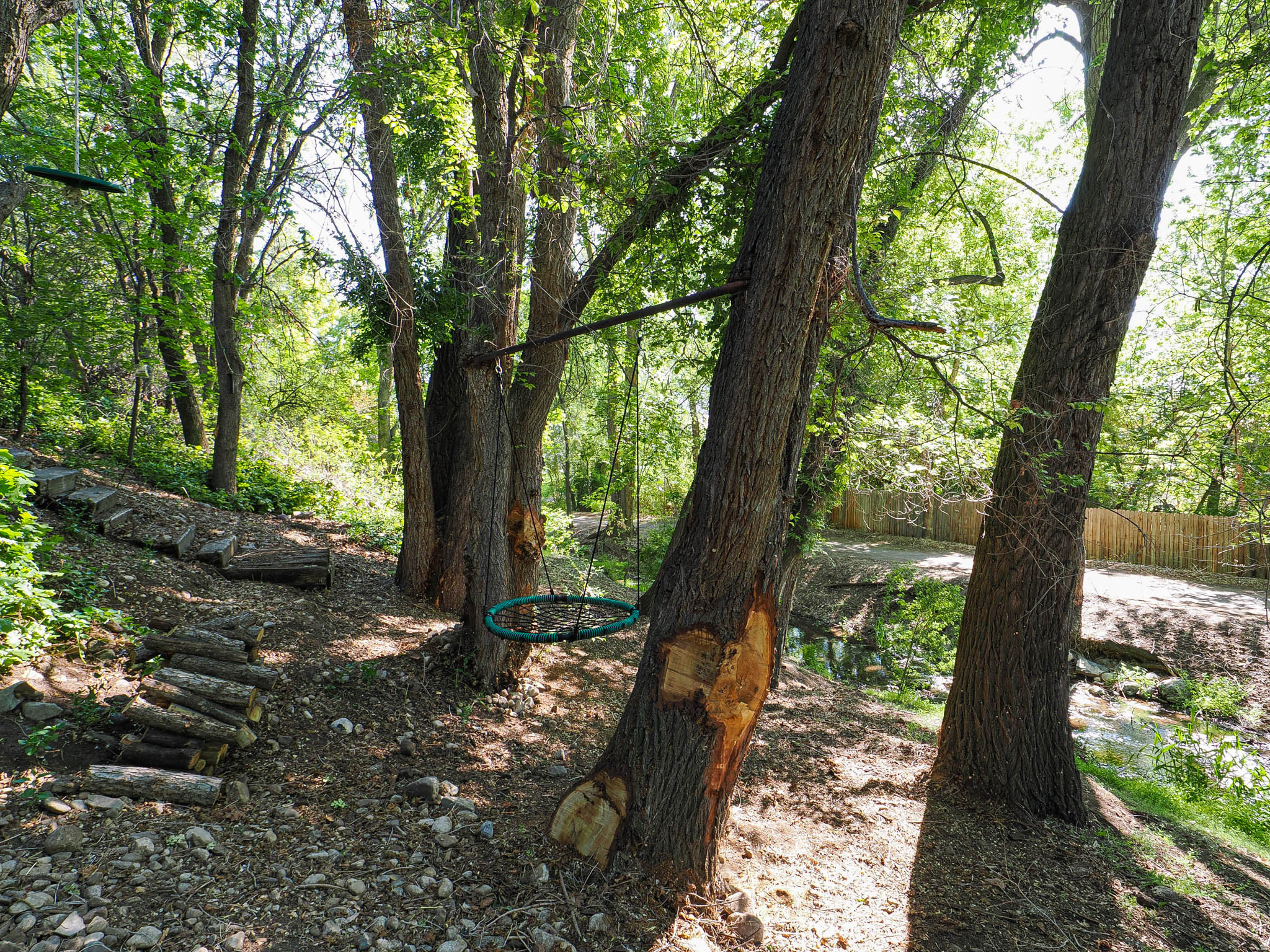 main property photo 30