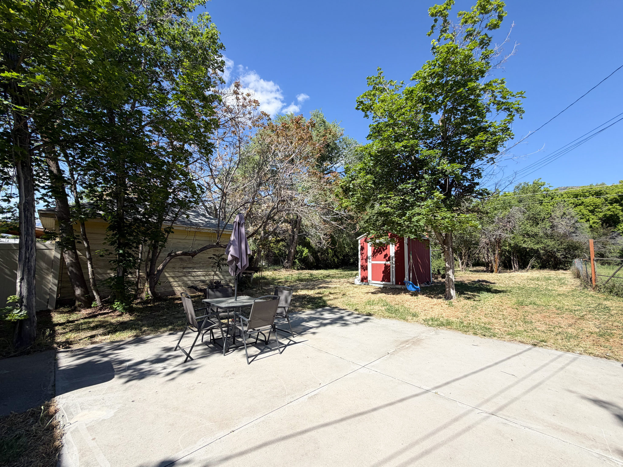 main property photo 23