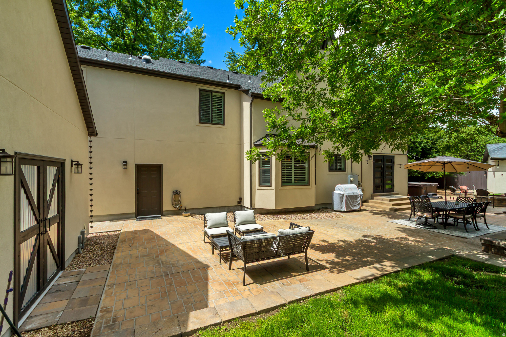 main property photo 60