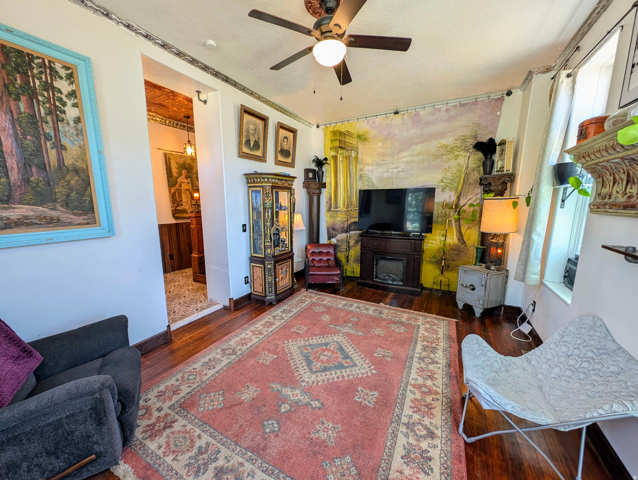 main property photo 40