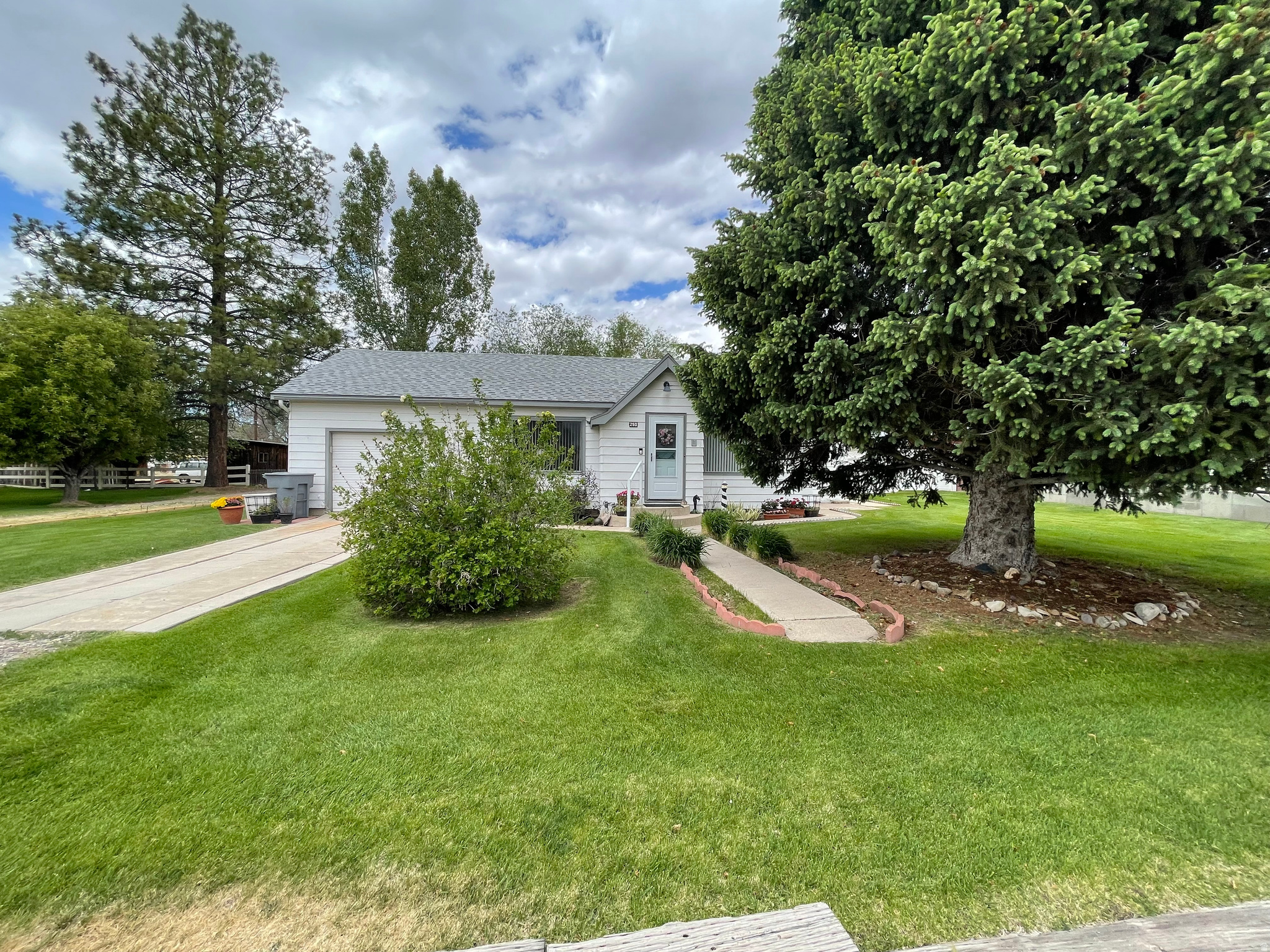 main property photo 57
