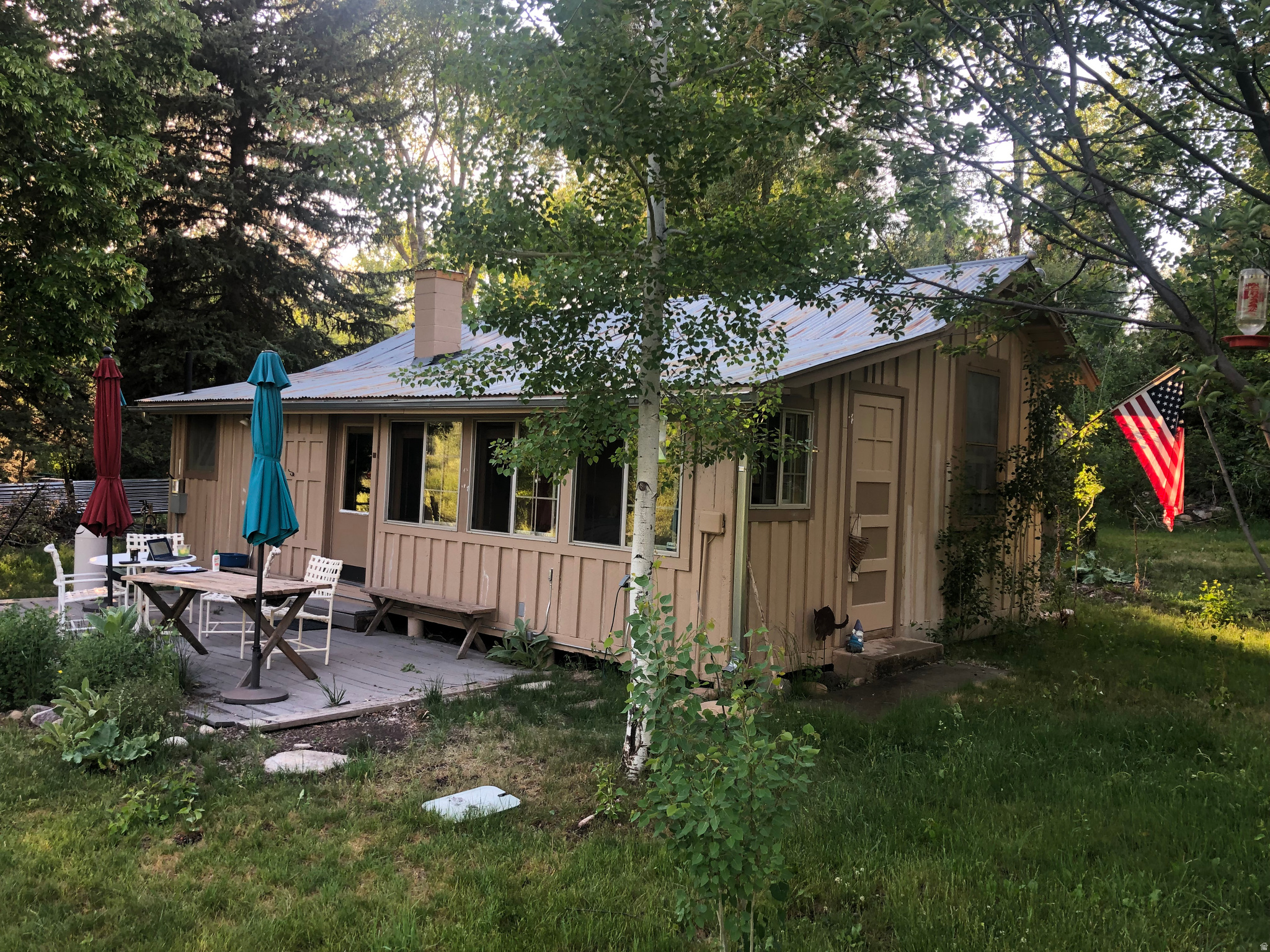 main property photo 6