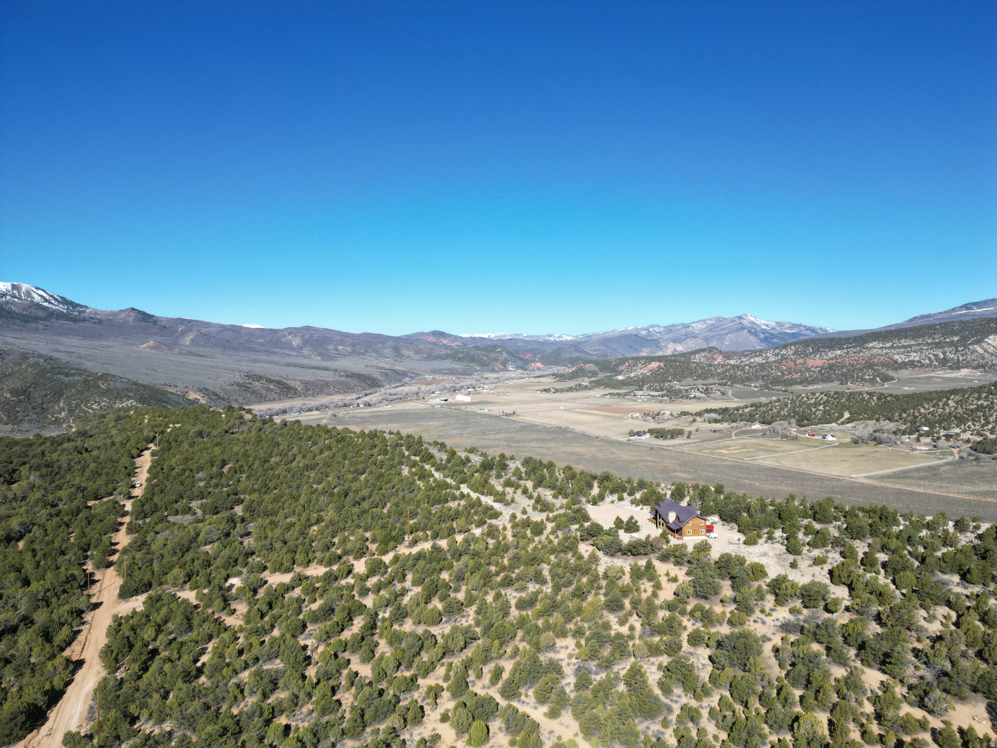 main property photo 15