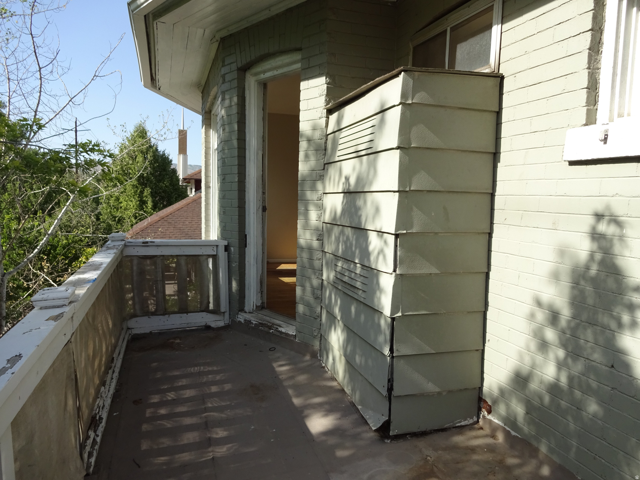 main property photo 89