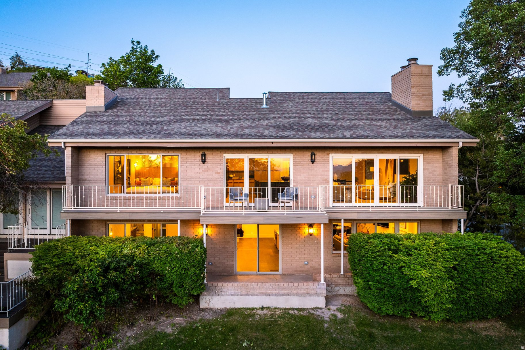main property photo 50
