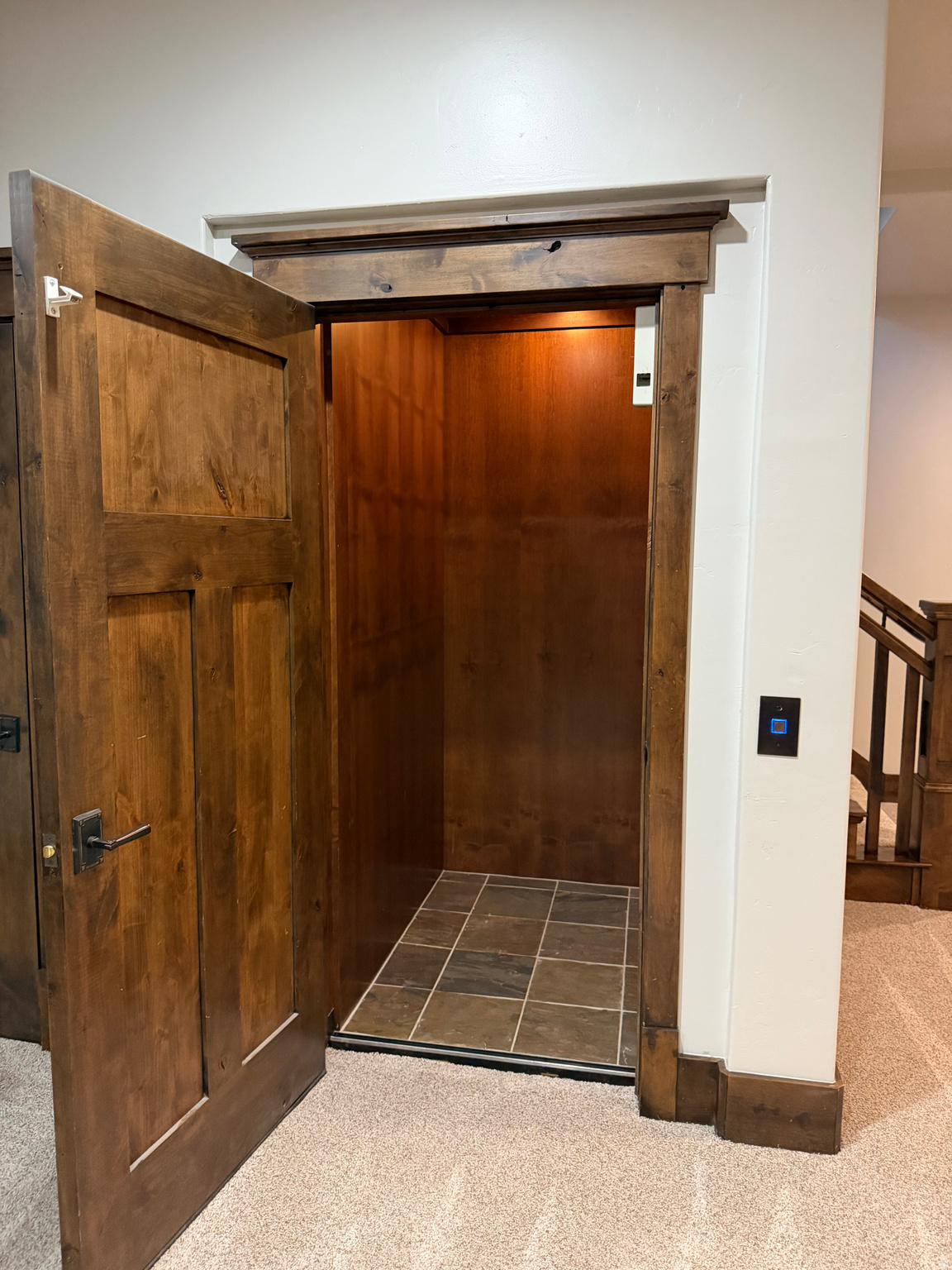main property photo 17