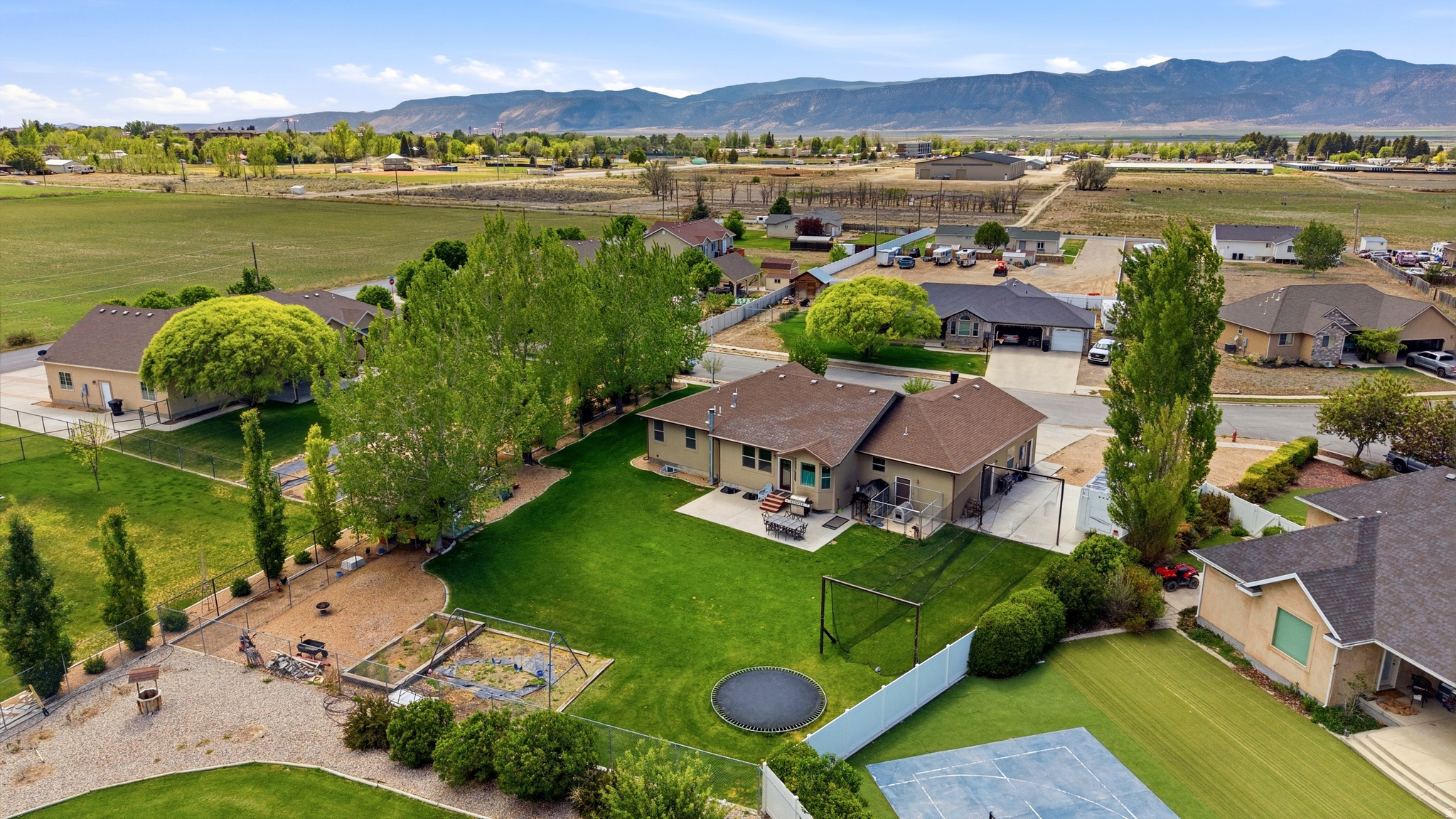 main property photo 57