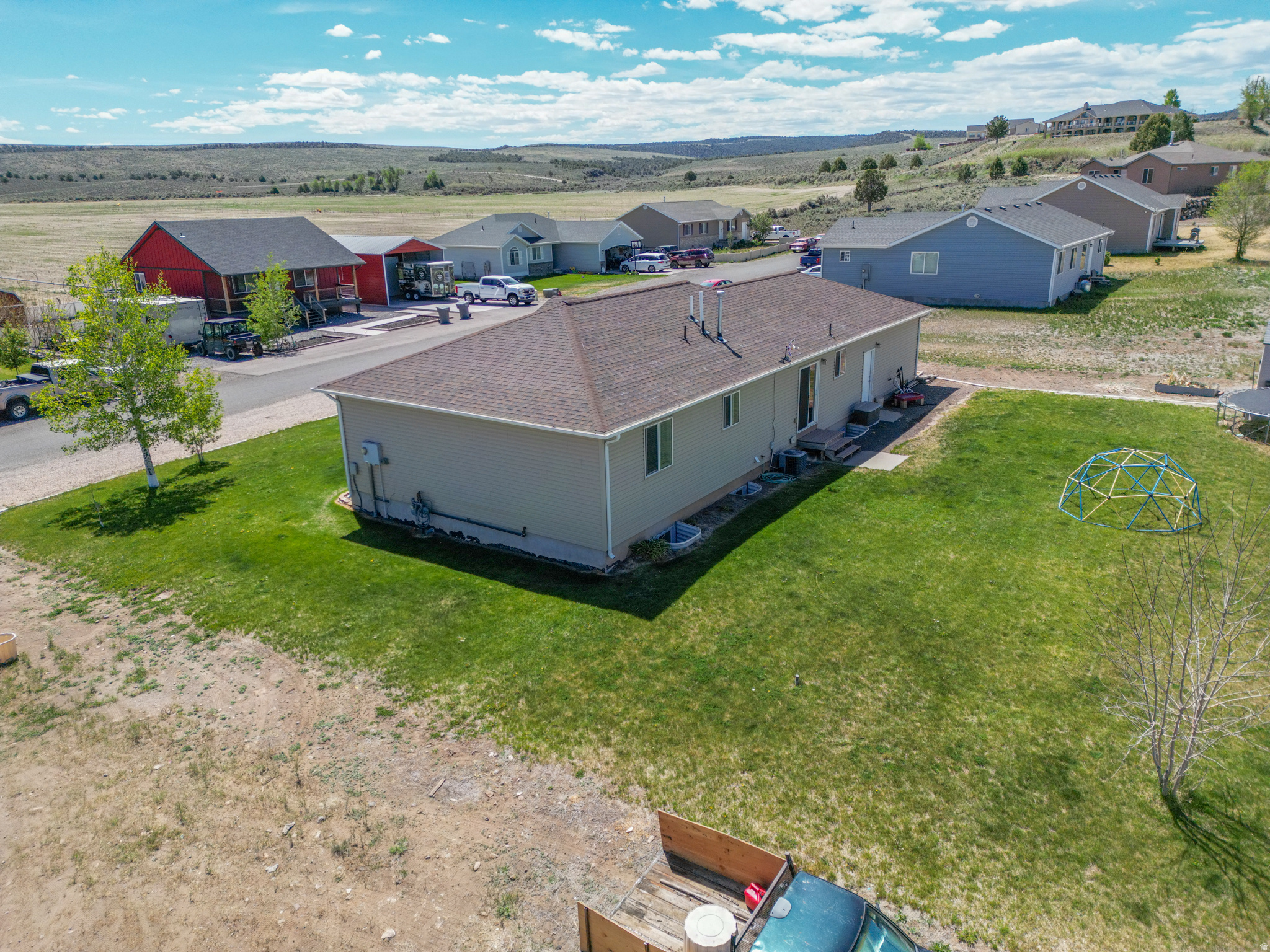 main property photo 67