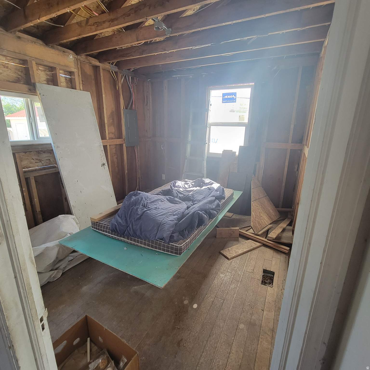 main property photo 7