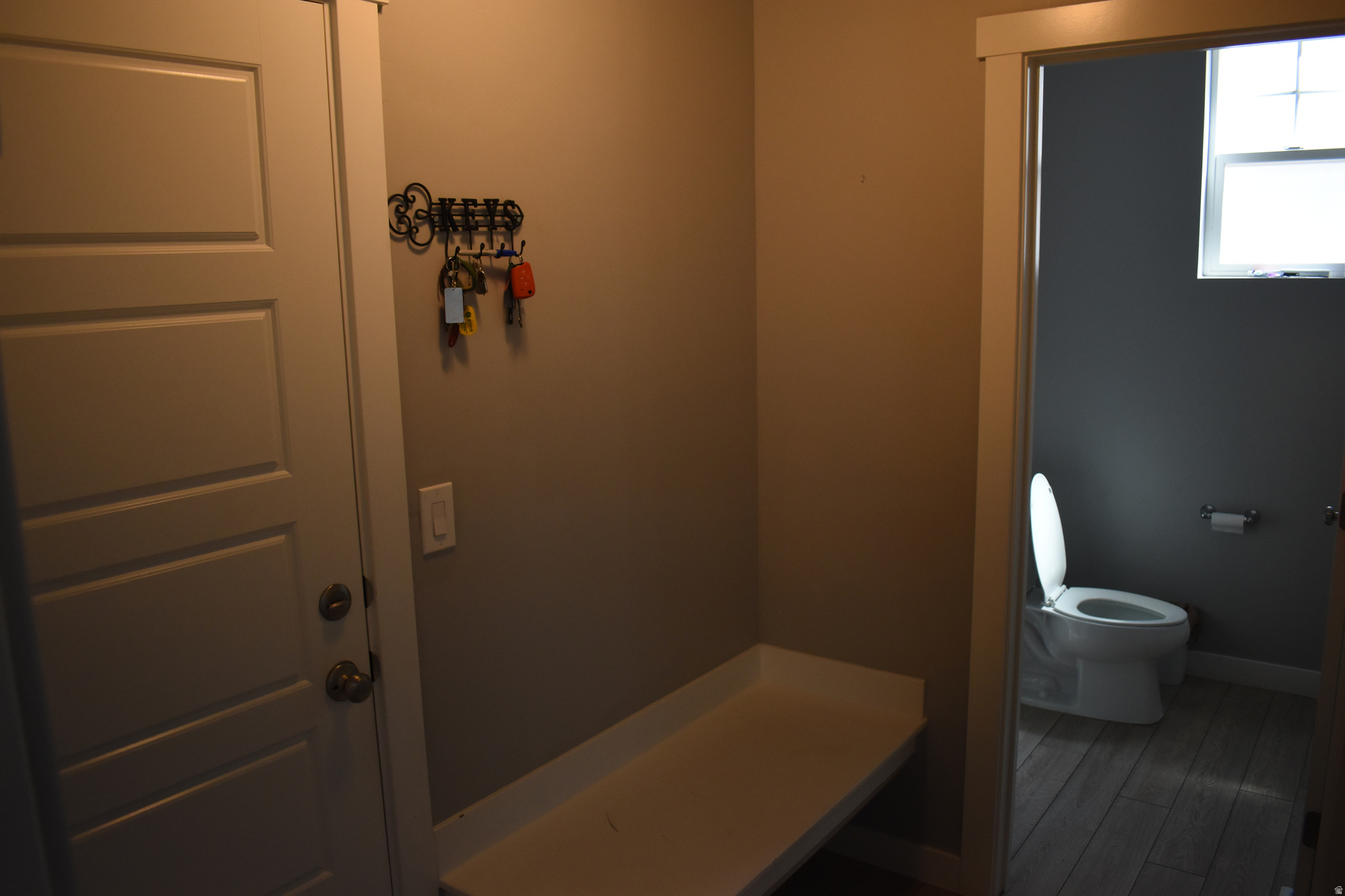 main property photo 8
