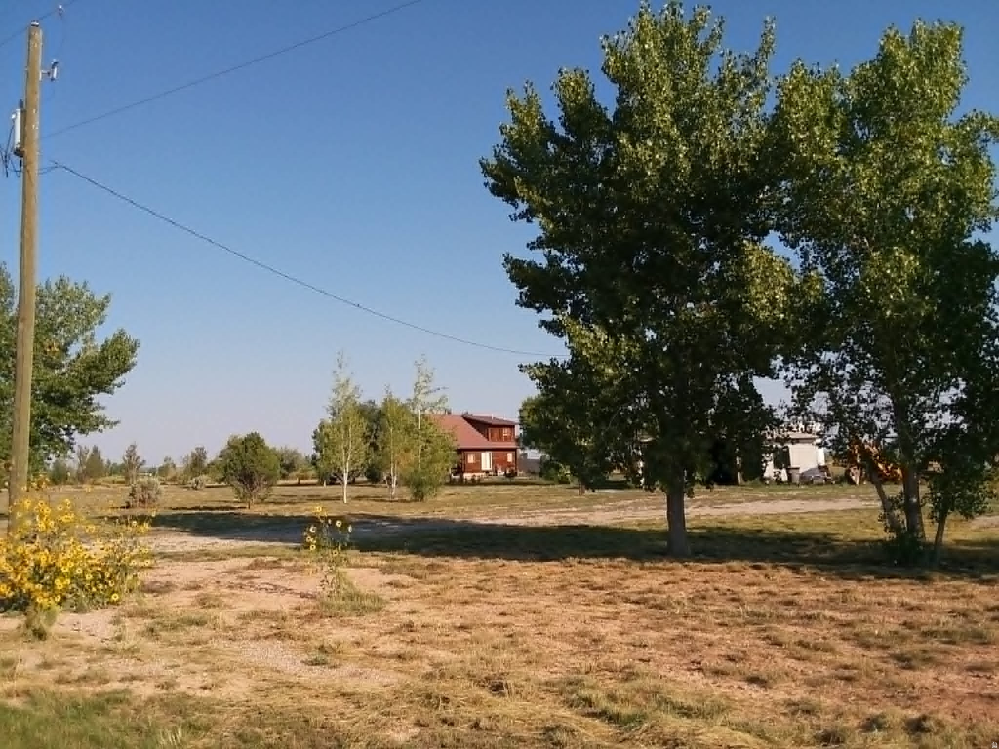 main property photo 12