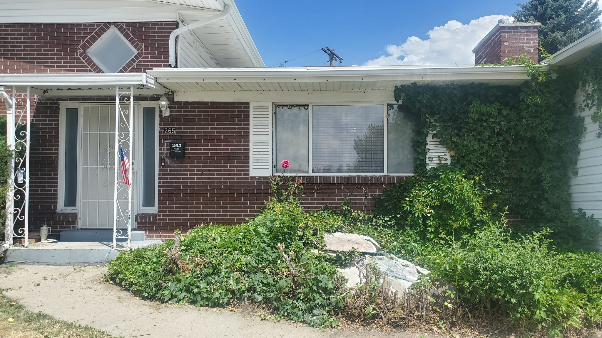 main property photo 2