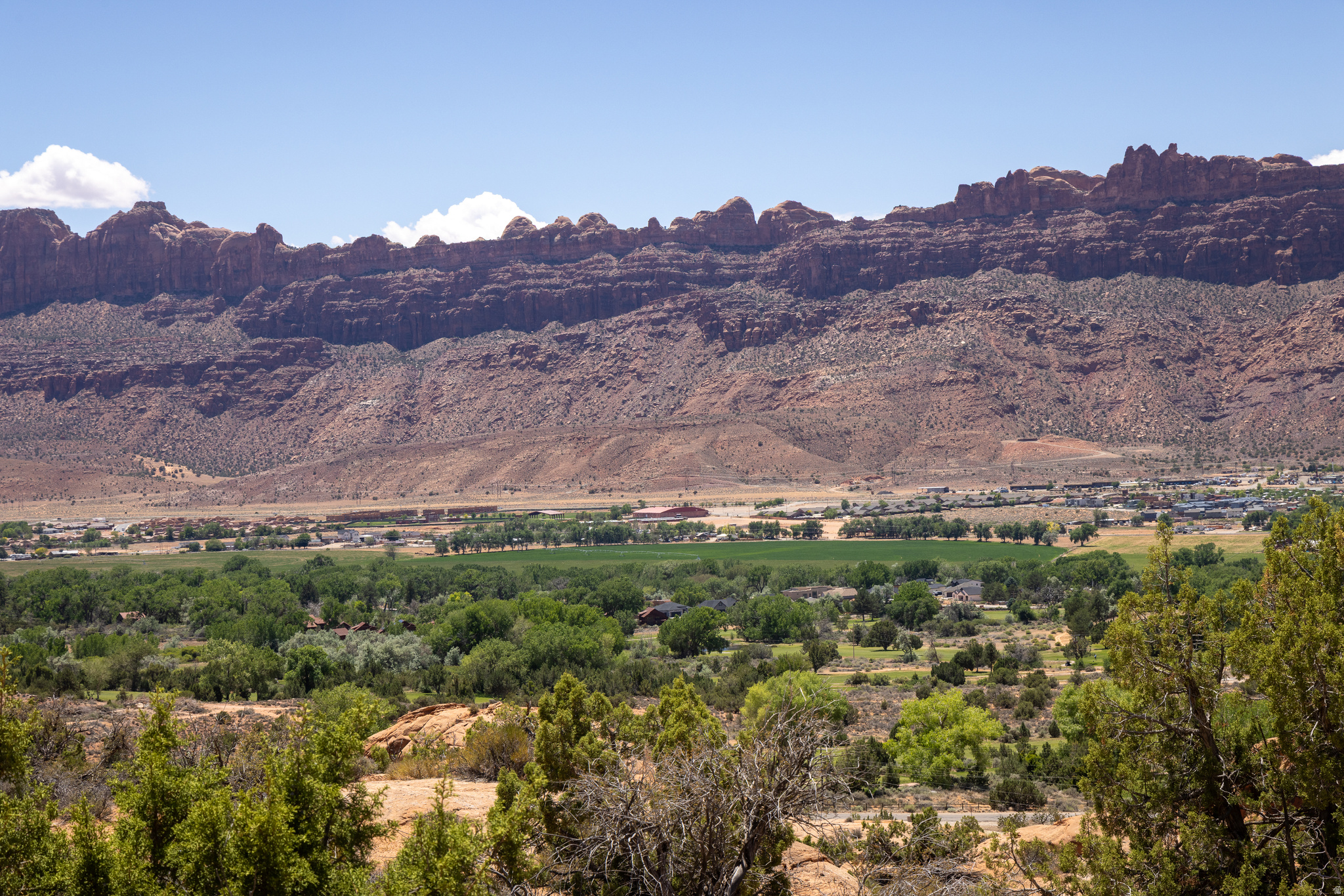main property photo 14