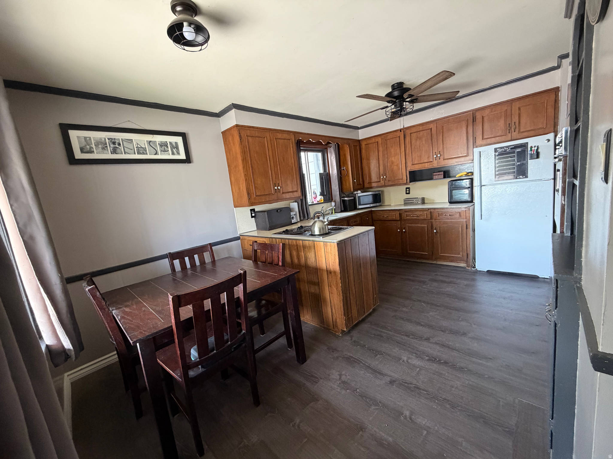 main property photo 35