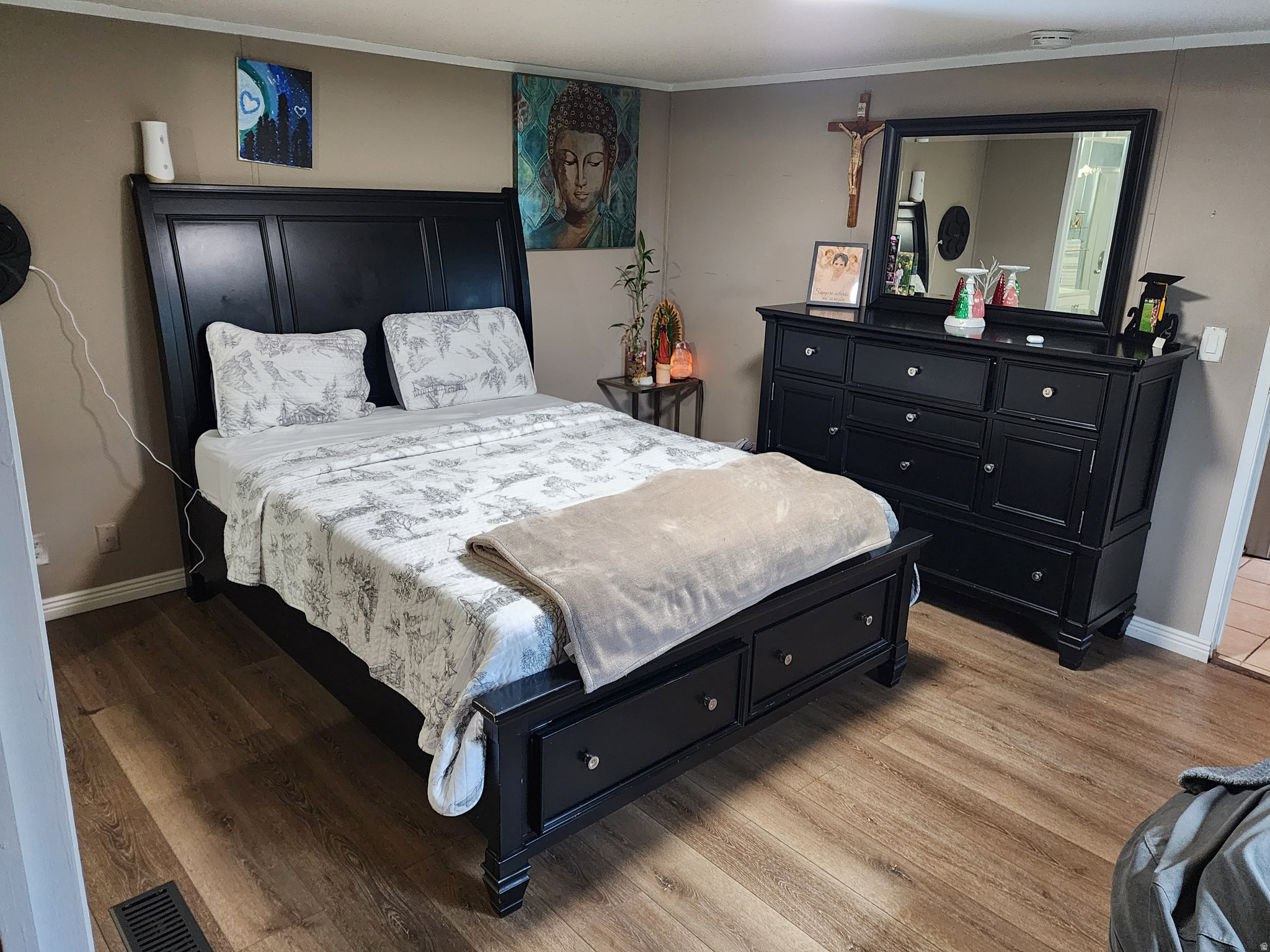 main property photo 7