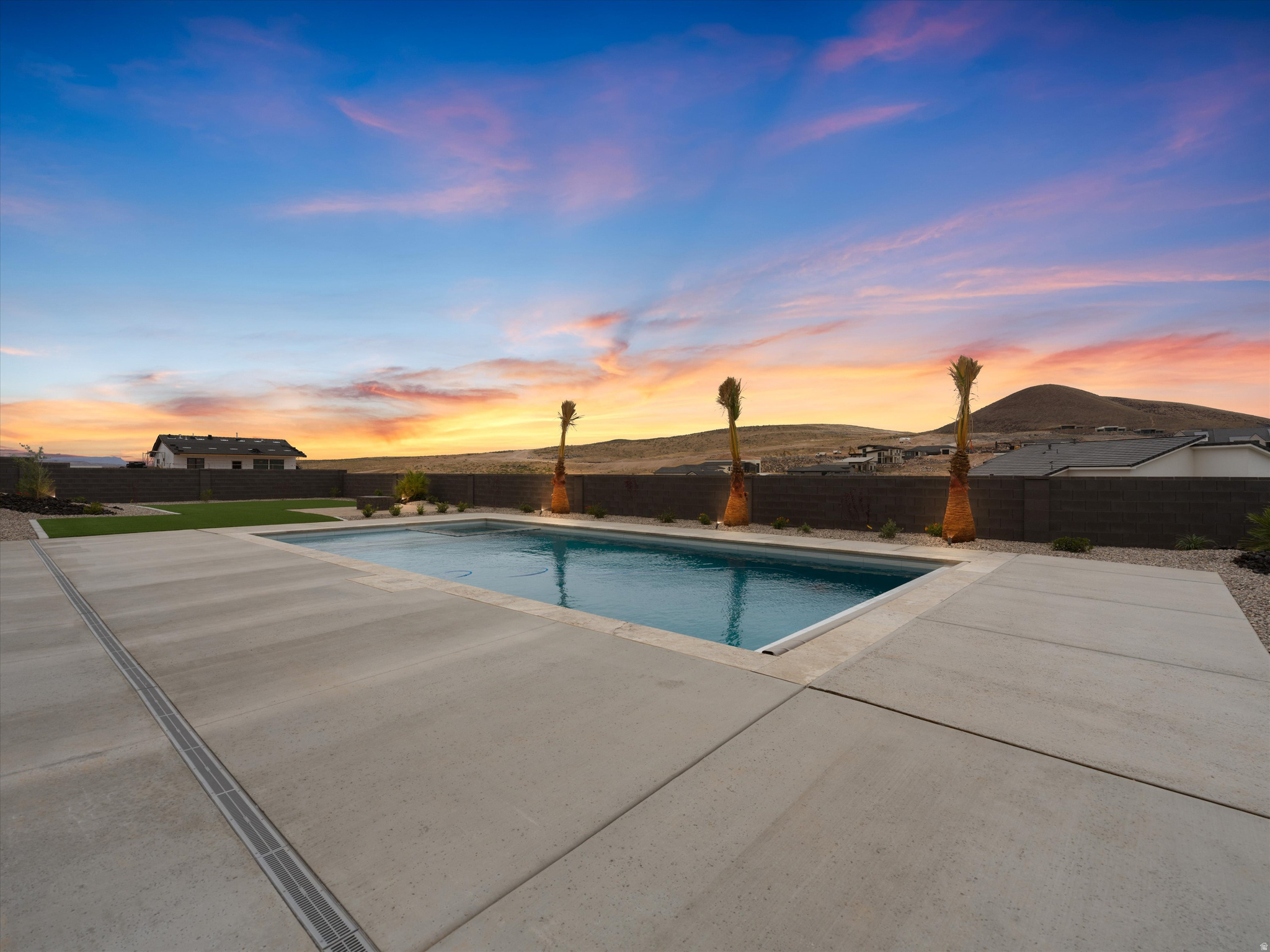 main property photo 87