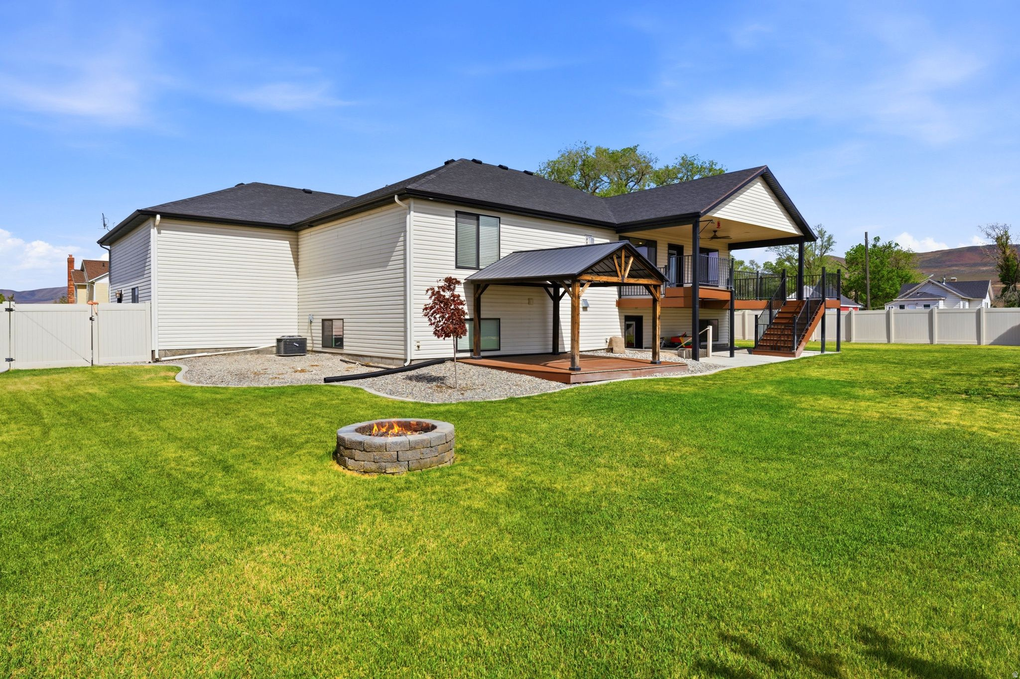 main property photo 52