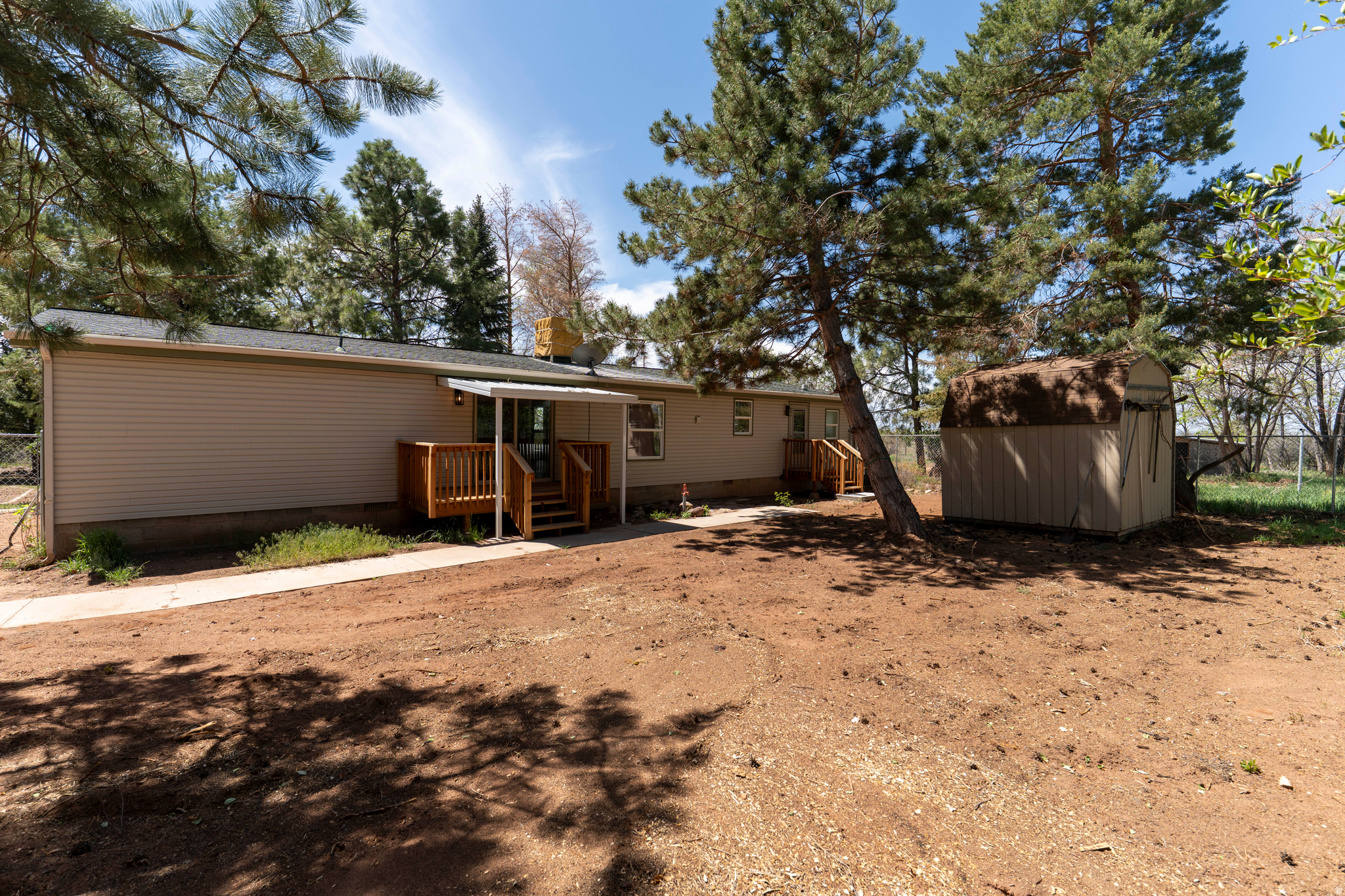 main property photo 36