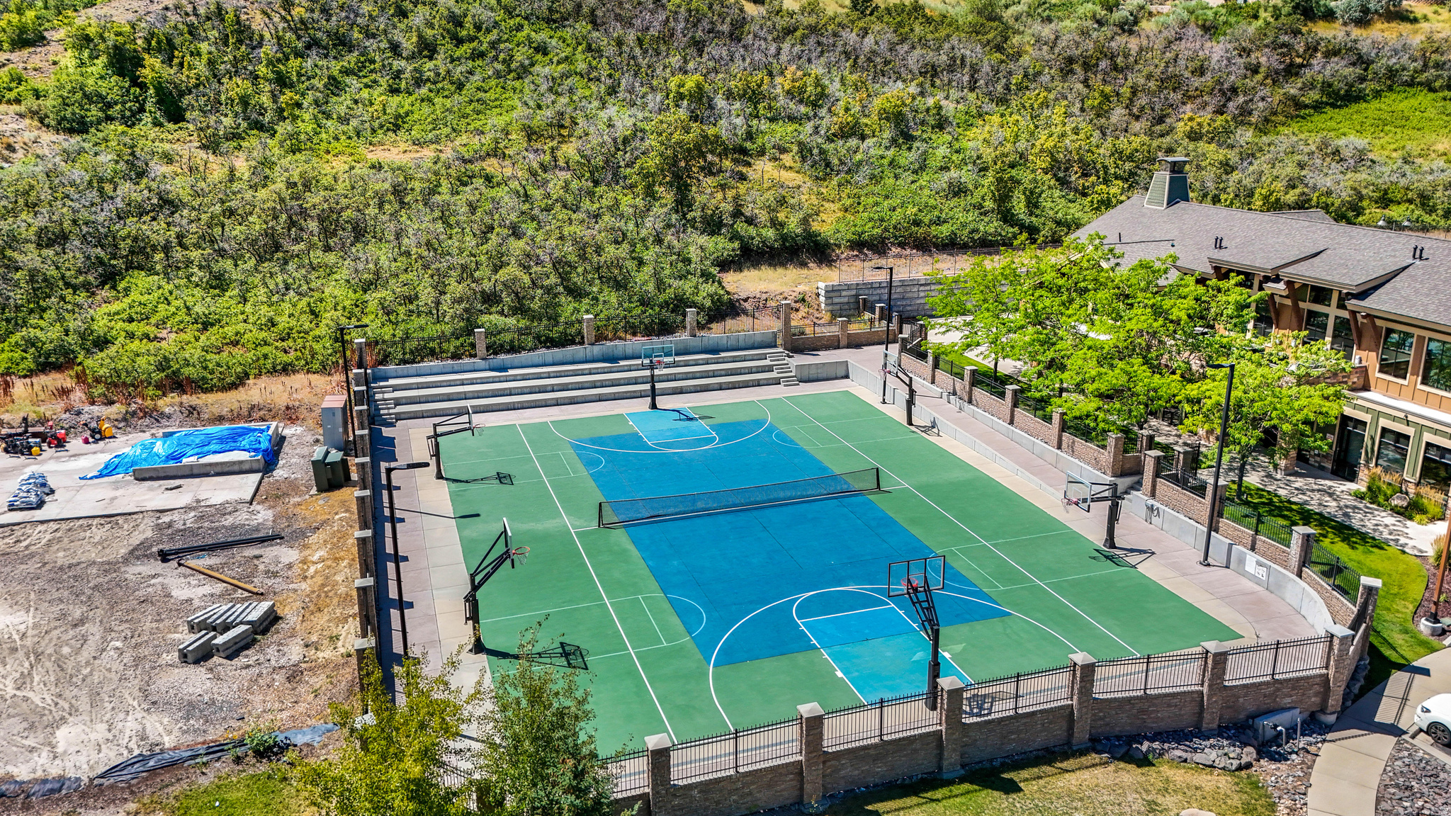 main property photo 47