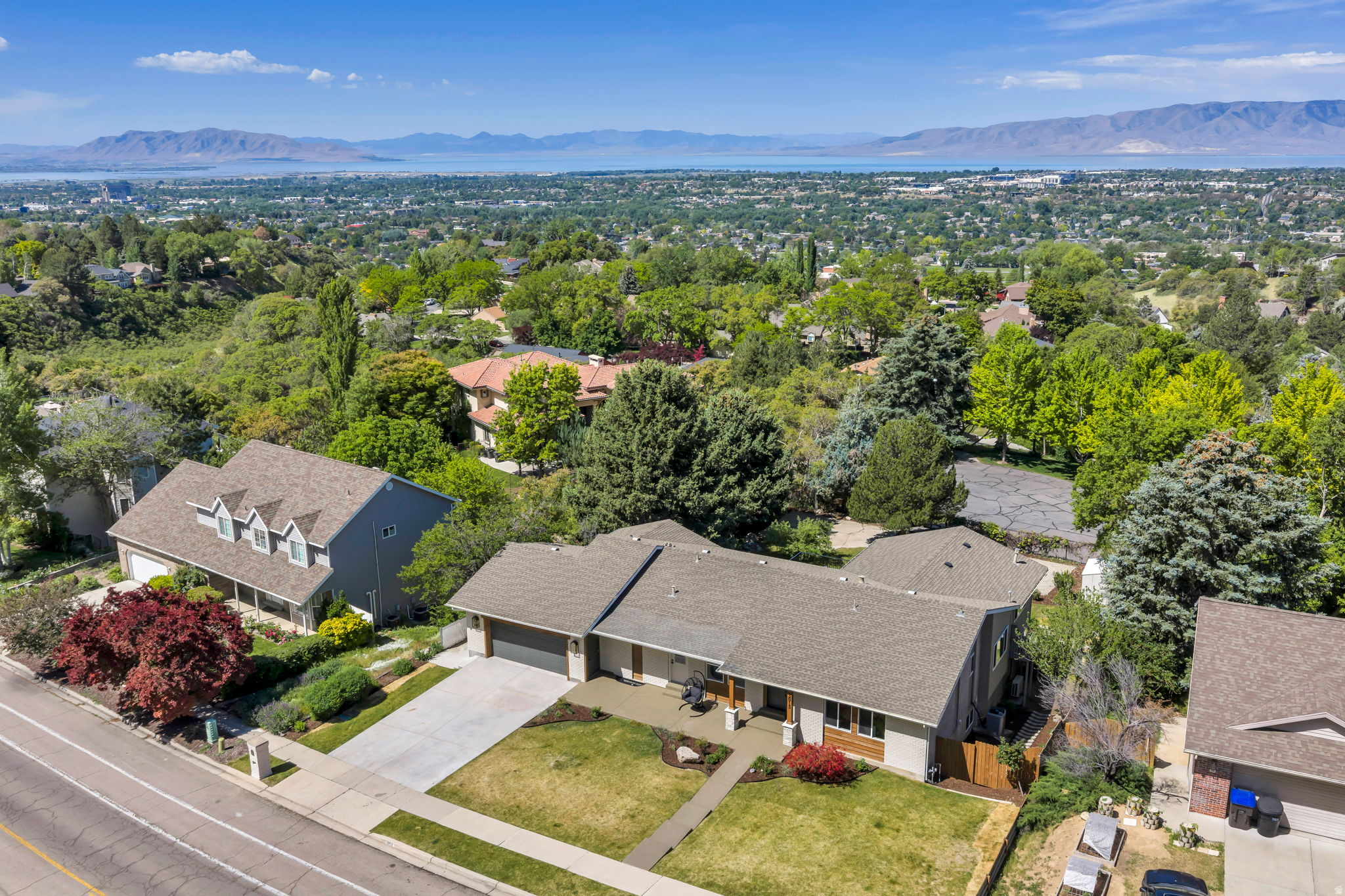main property photo 68