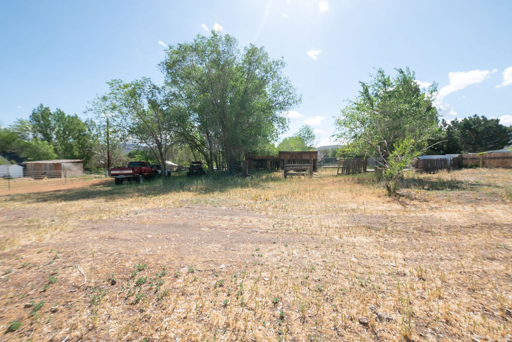 main property photo 47
