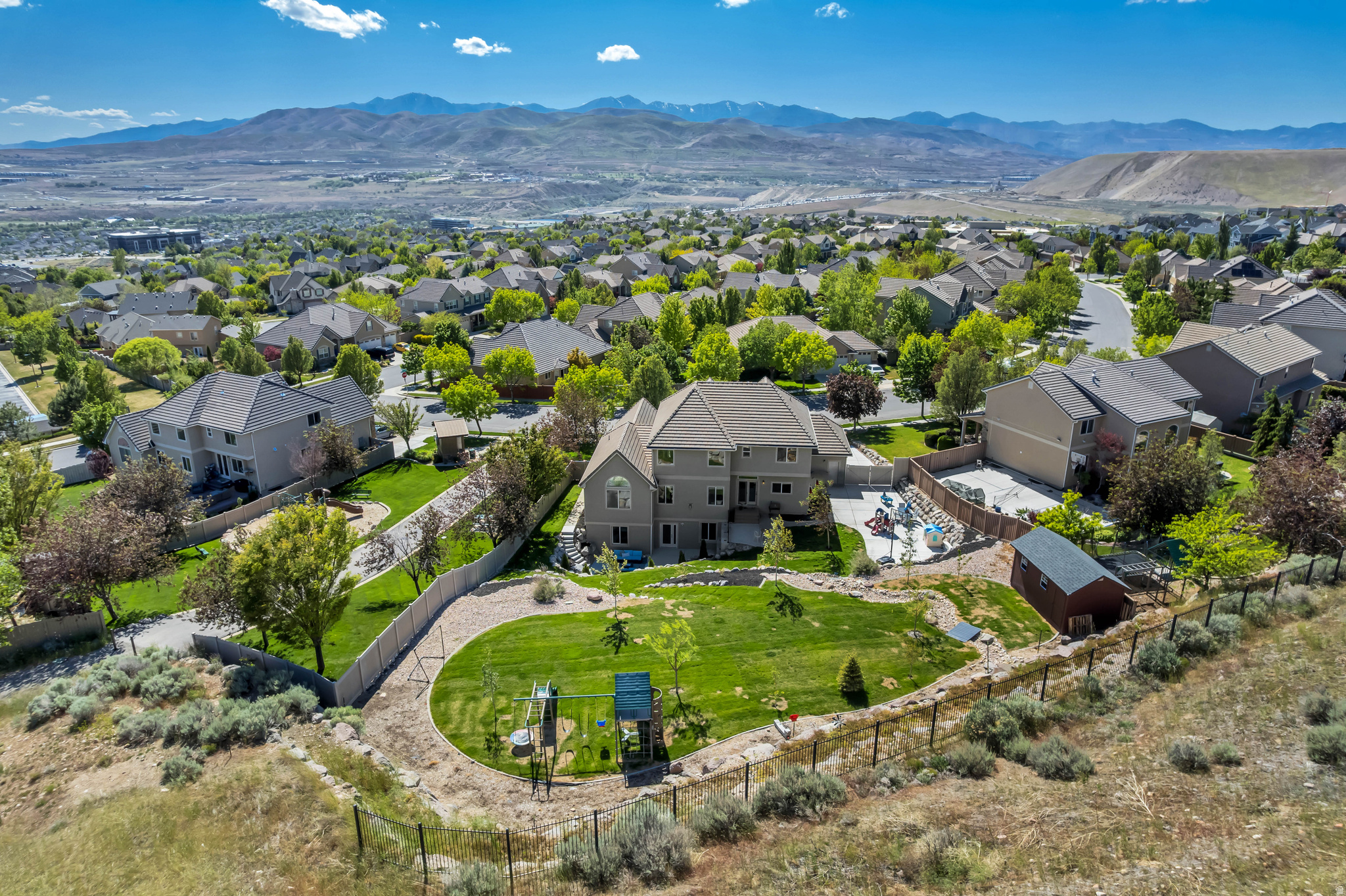 main property photo 46