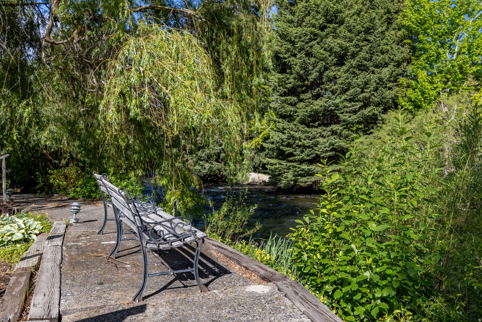 main property photo 9
