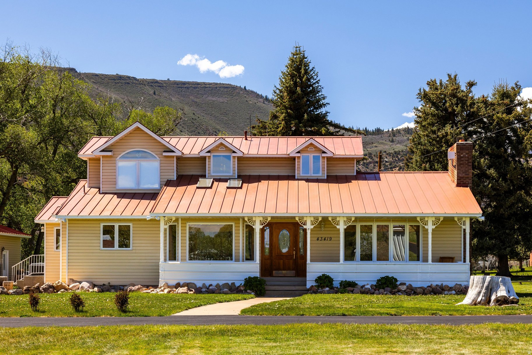 main property photo 9