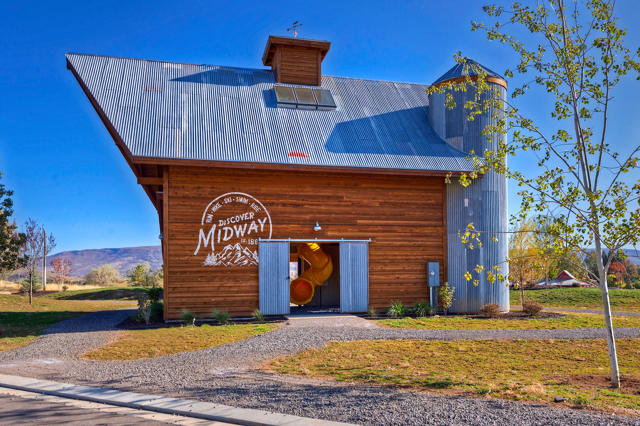 main property photo 63