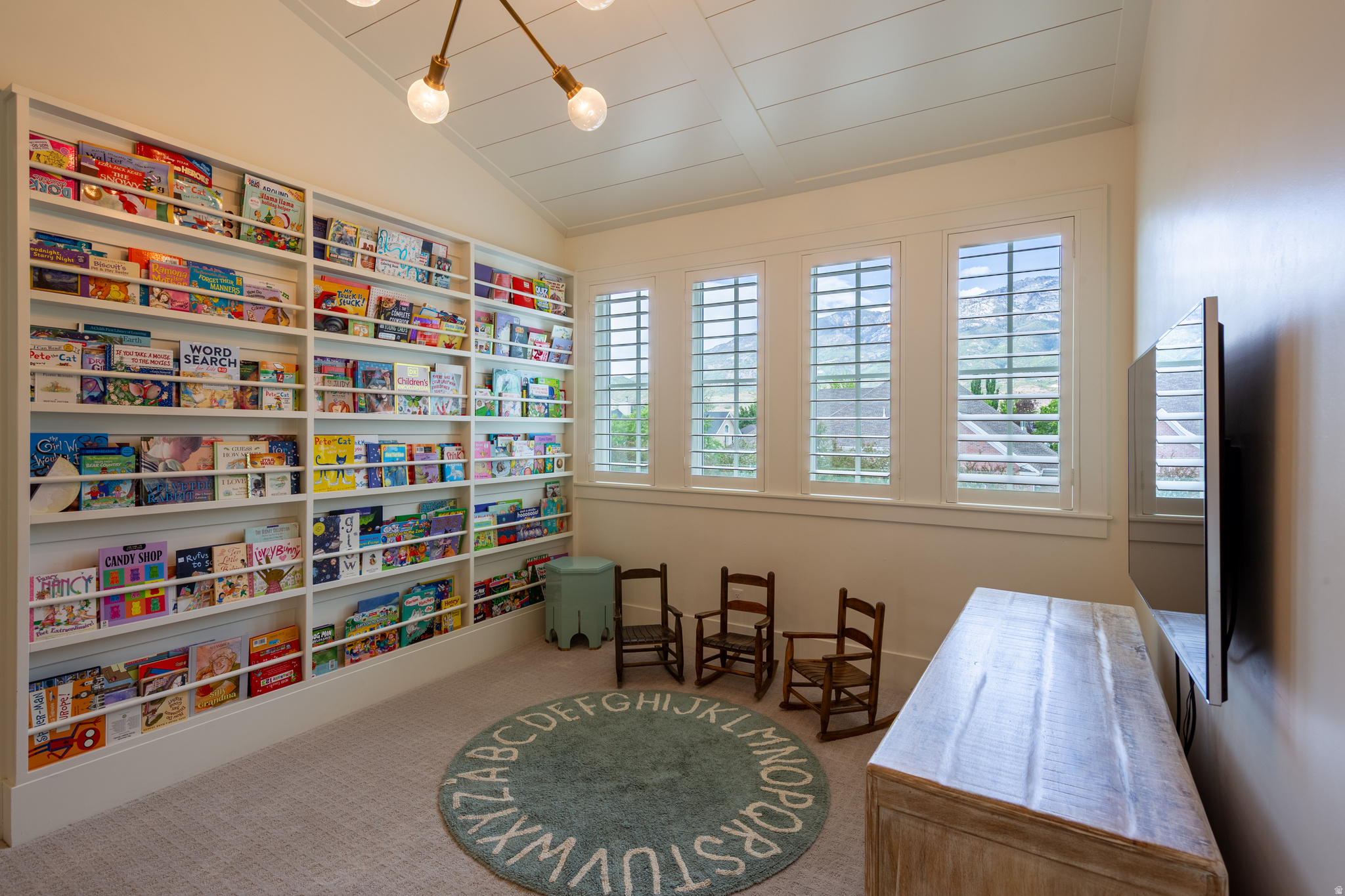 main property photo 50